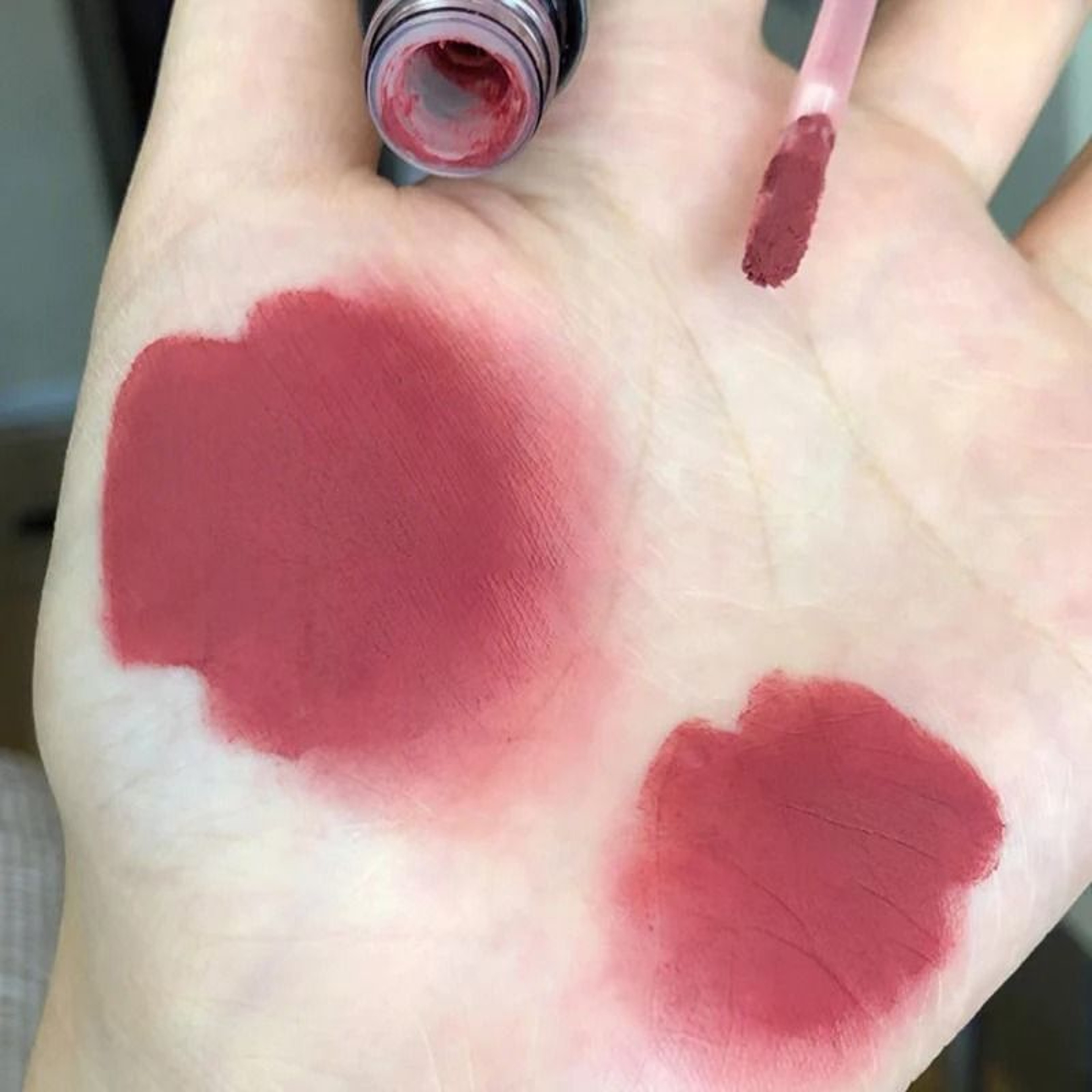 Velvet Matte Waterproof Liquid Lip Gloss Smudge Proof Lipstick 4