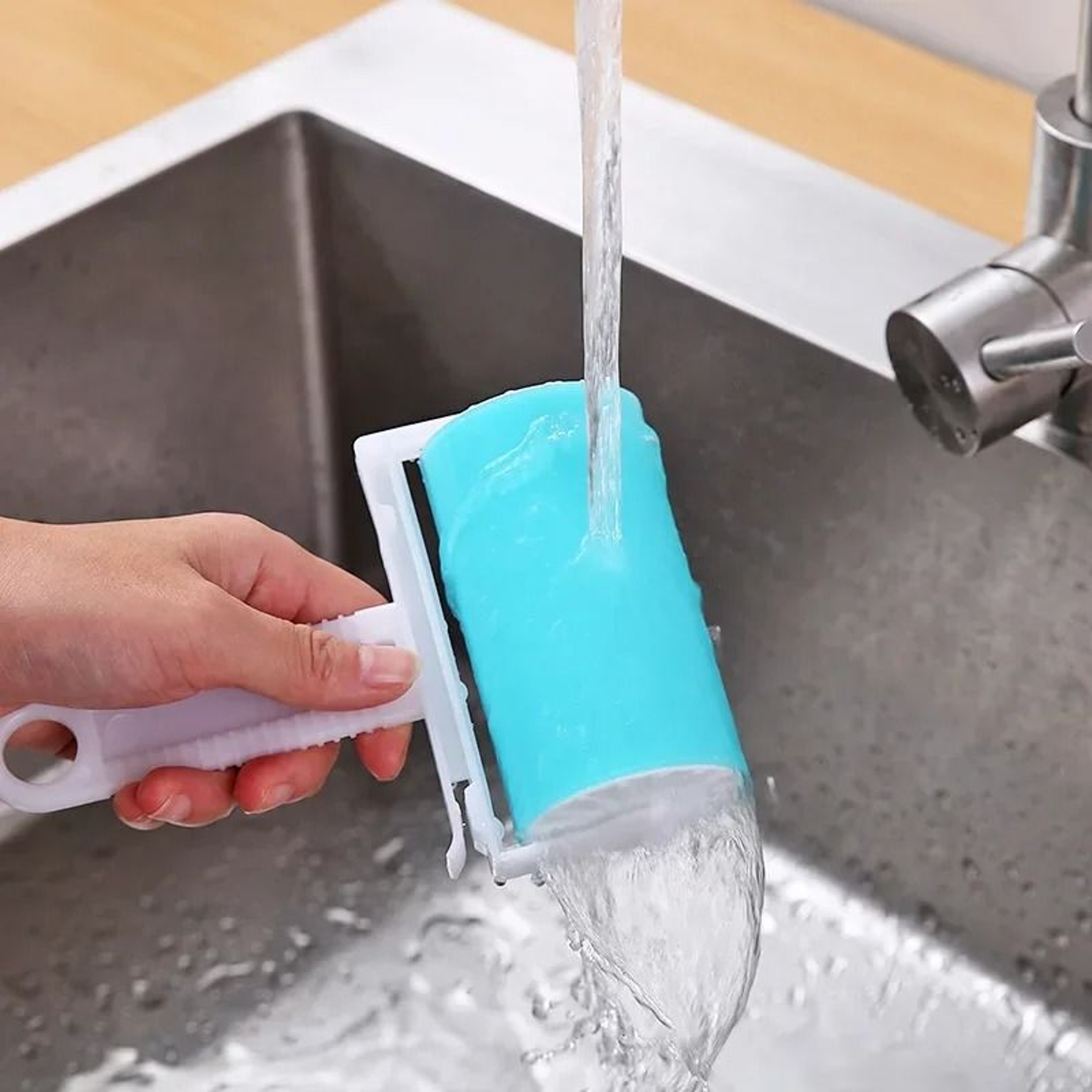 Reusable Sticky Hair Remover Roller For Clothes And Home 3