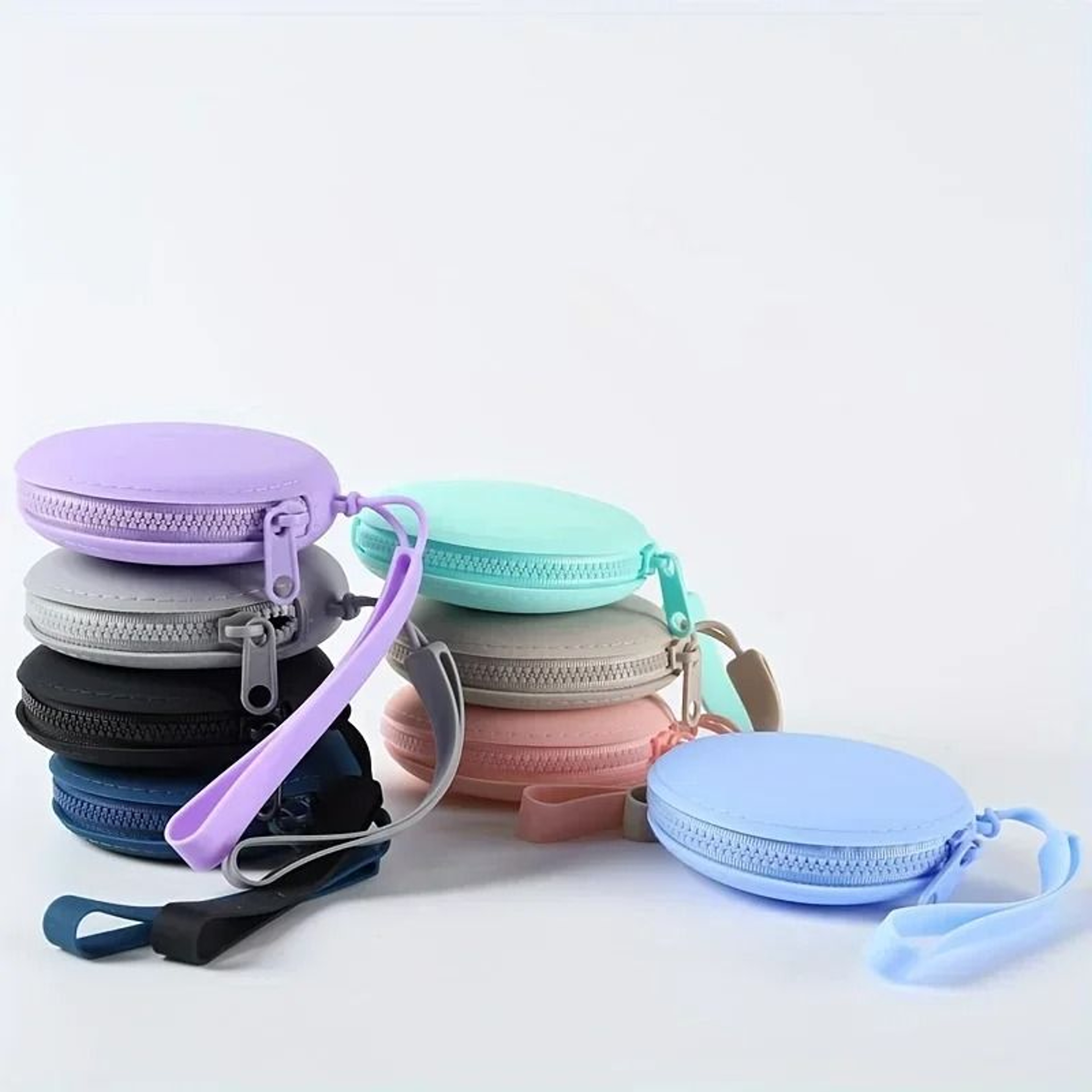 Silicone Pet Treat Pouch 2