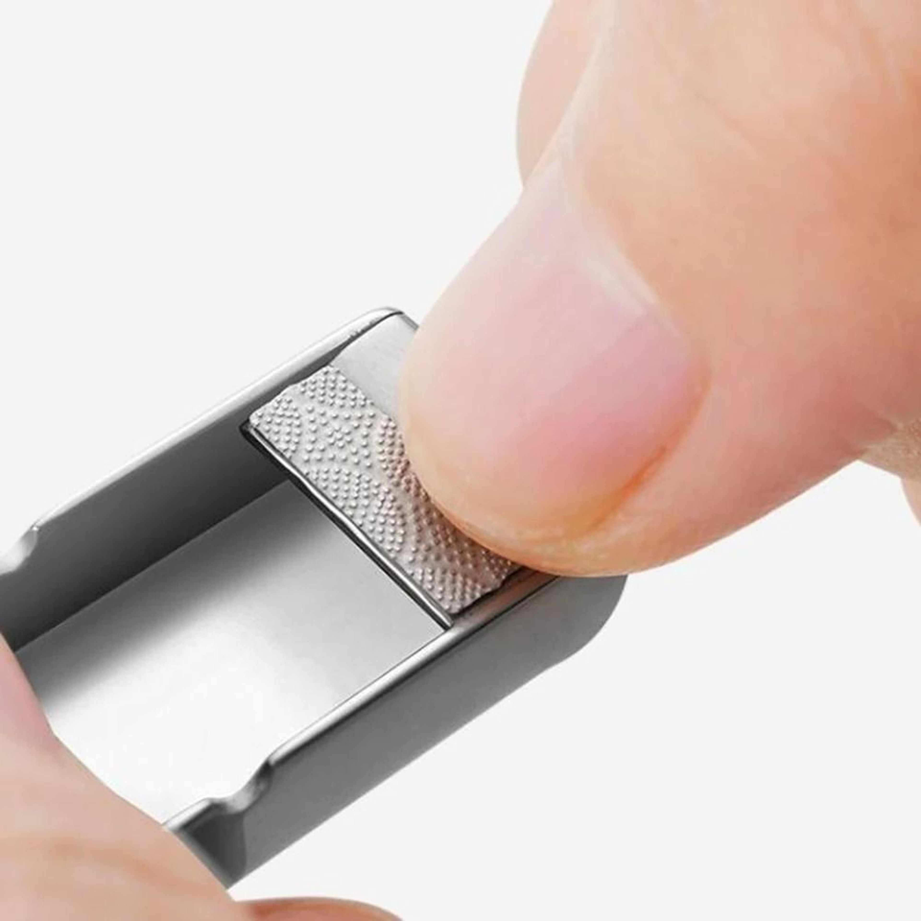 Folding Stainless Steel Nail Clipper For Clean And Precise Trimming 3