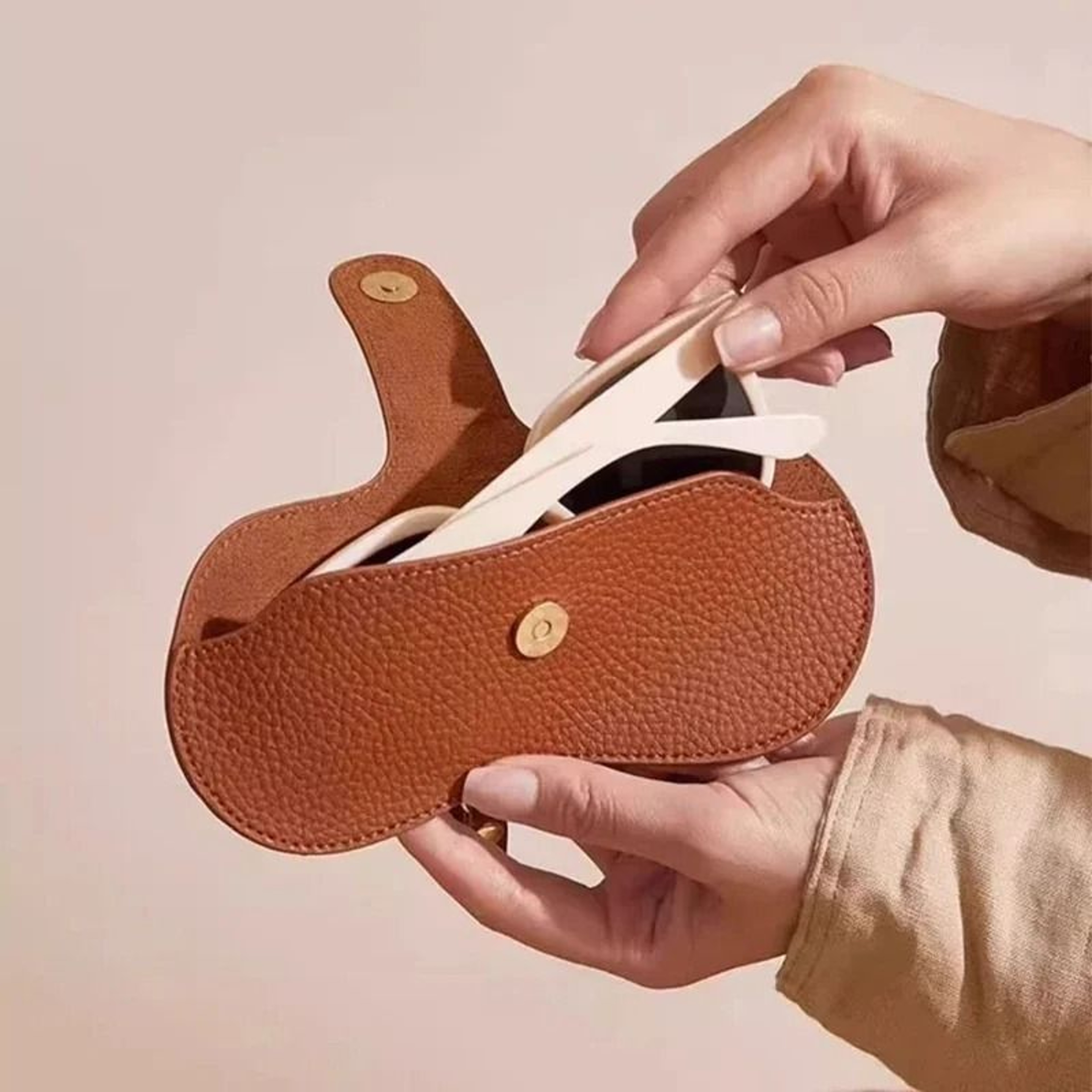 Slim Soft Leather Glasses Pouch For Sunglasses And Eyewear Storage 2