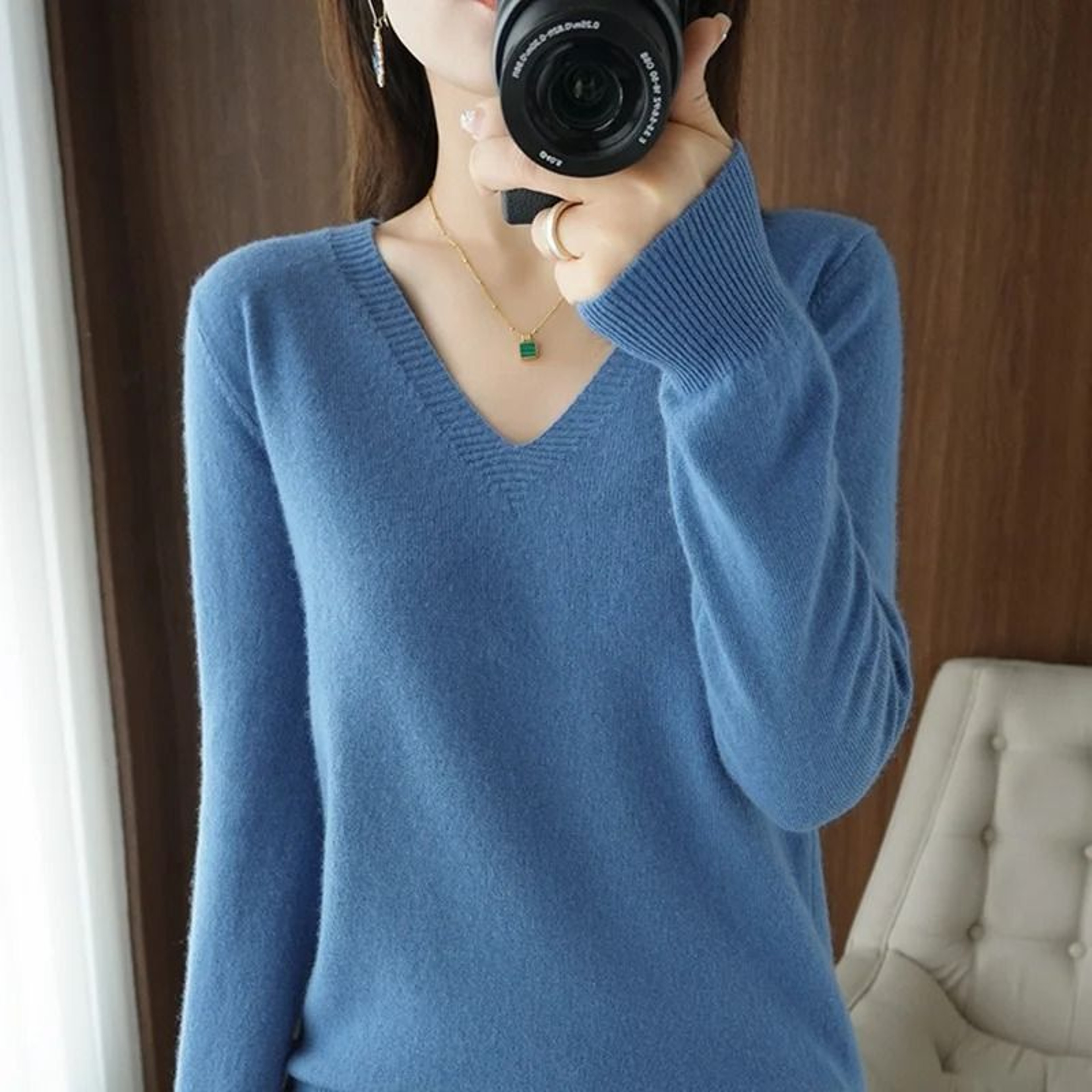 Elegant V Neck Cashmere Pullover With Lace Detail Hollow Out Knit Winter Sweater For Women 4