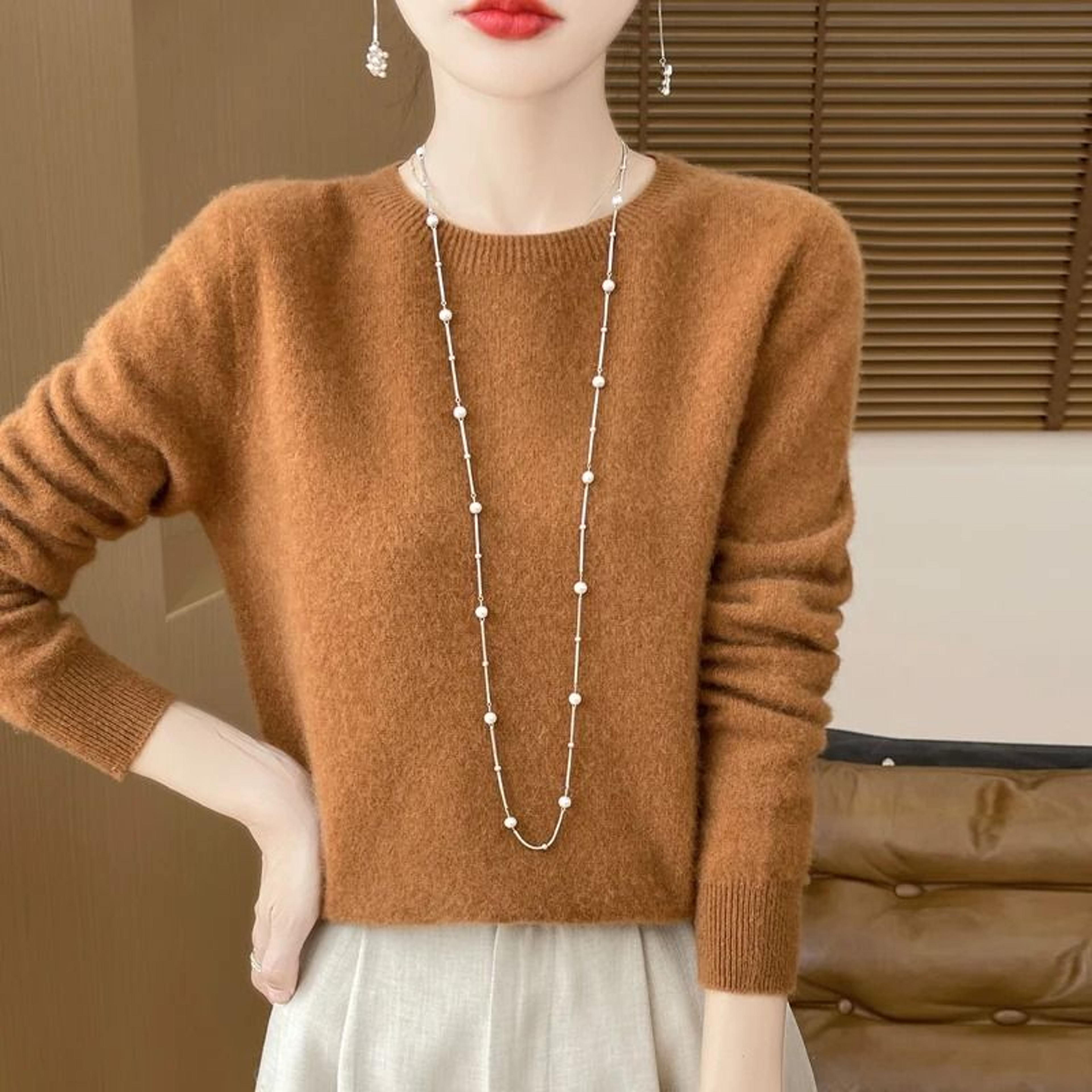 Pure Merino Wool O Neck Pullover Elegant Cashmere Feel Winter Sweater For Women 15