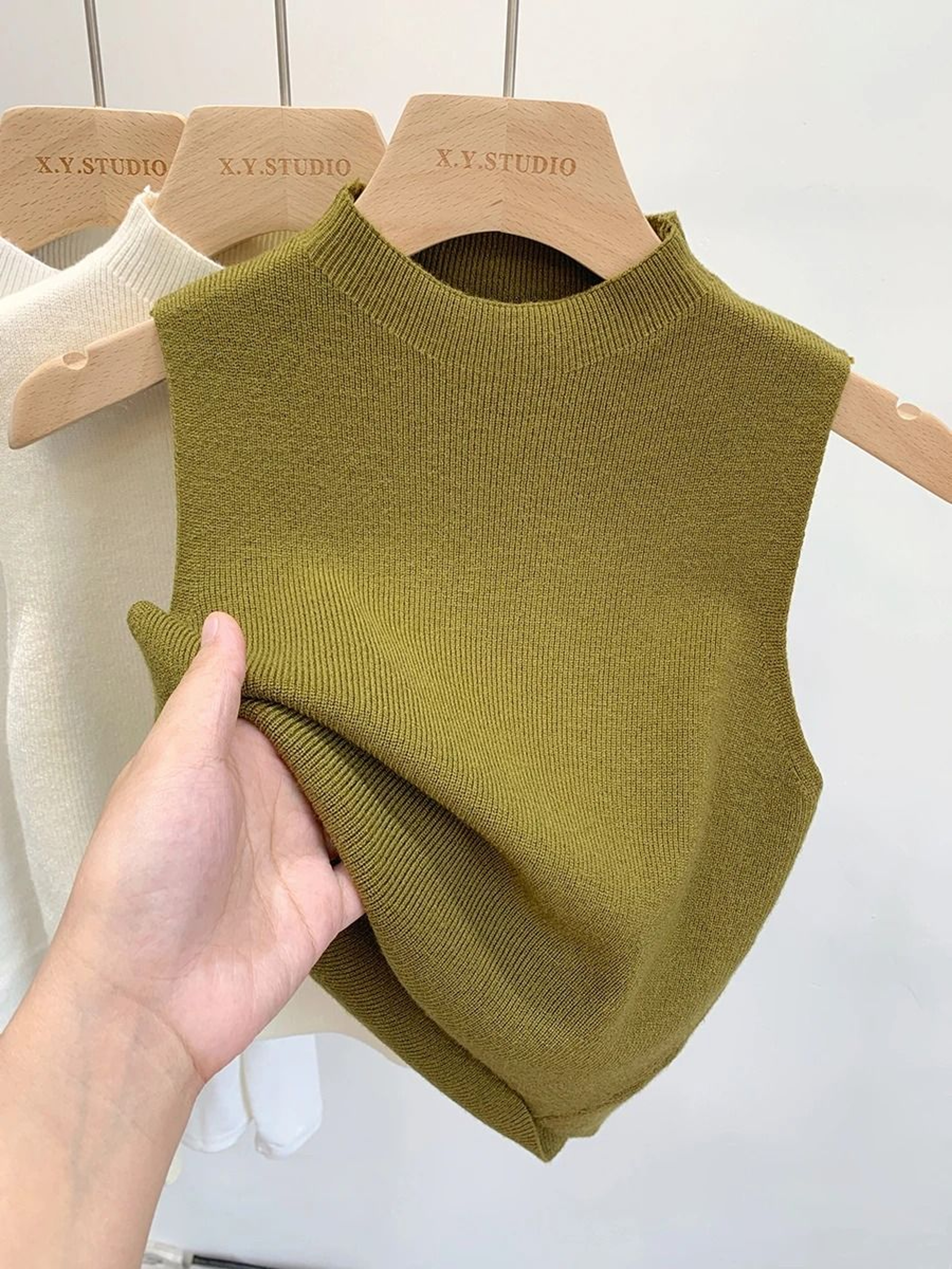 Slim Fit Knitted Tank Top Sleeveless Short Pullover Sweater For Women 2