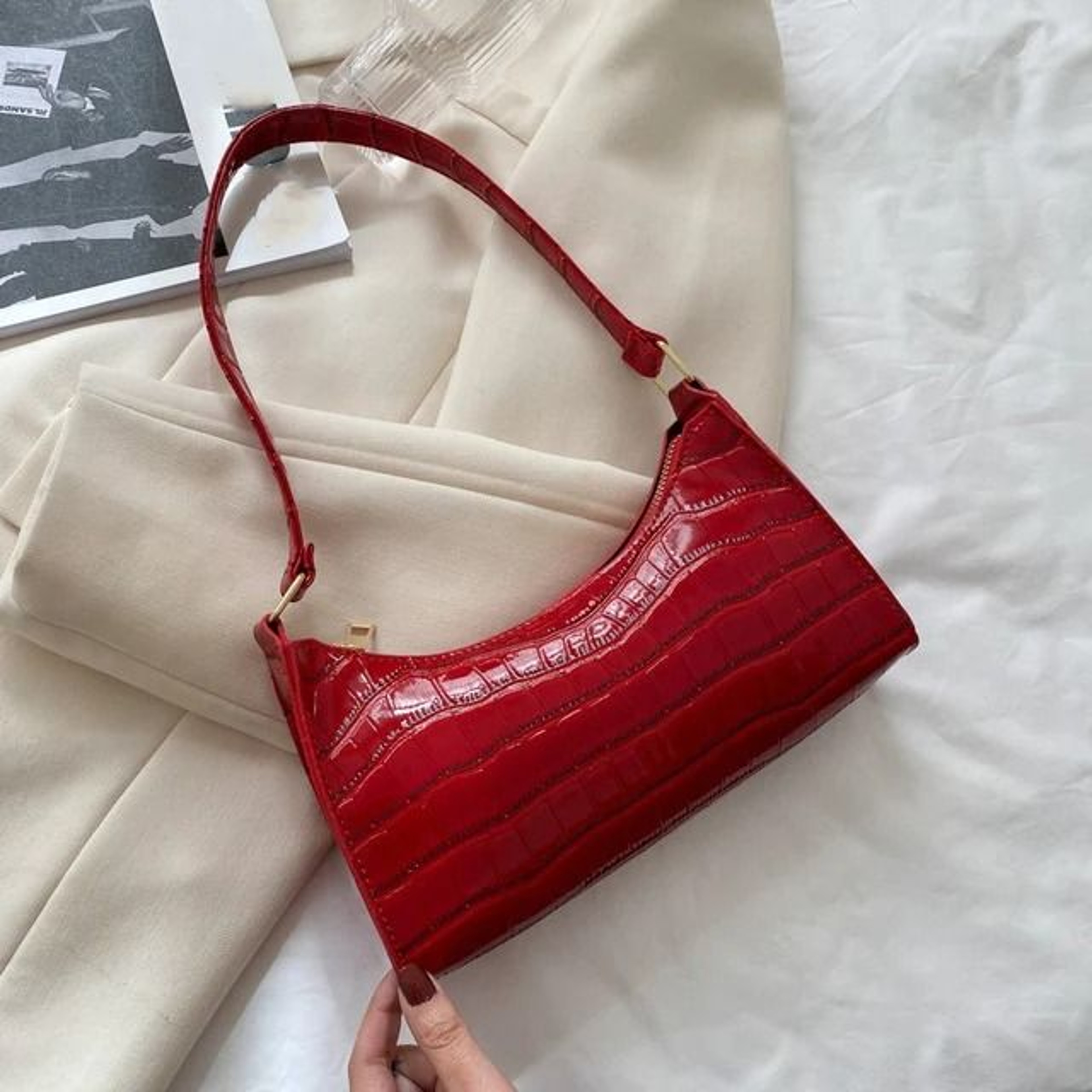 Elegant Alligator Pattern PU Leather Underarm Handbag Small Retro Messenger Bag For Women 6