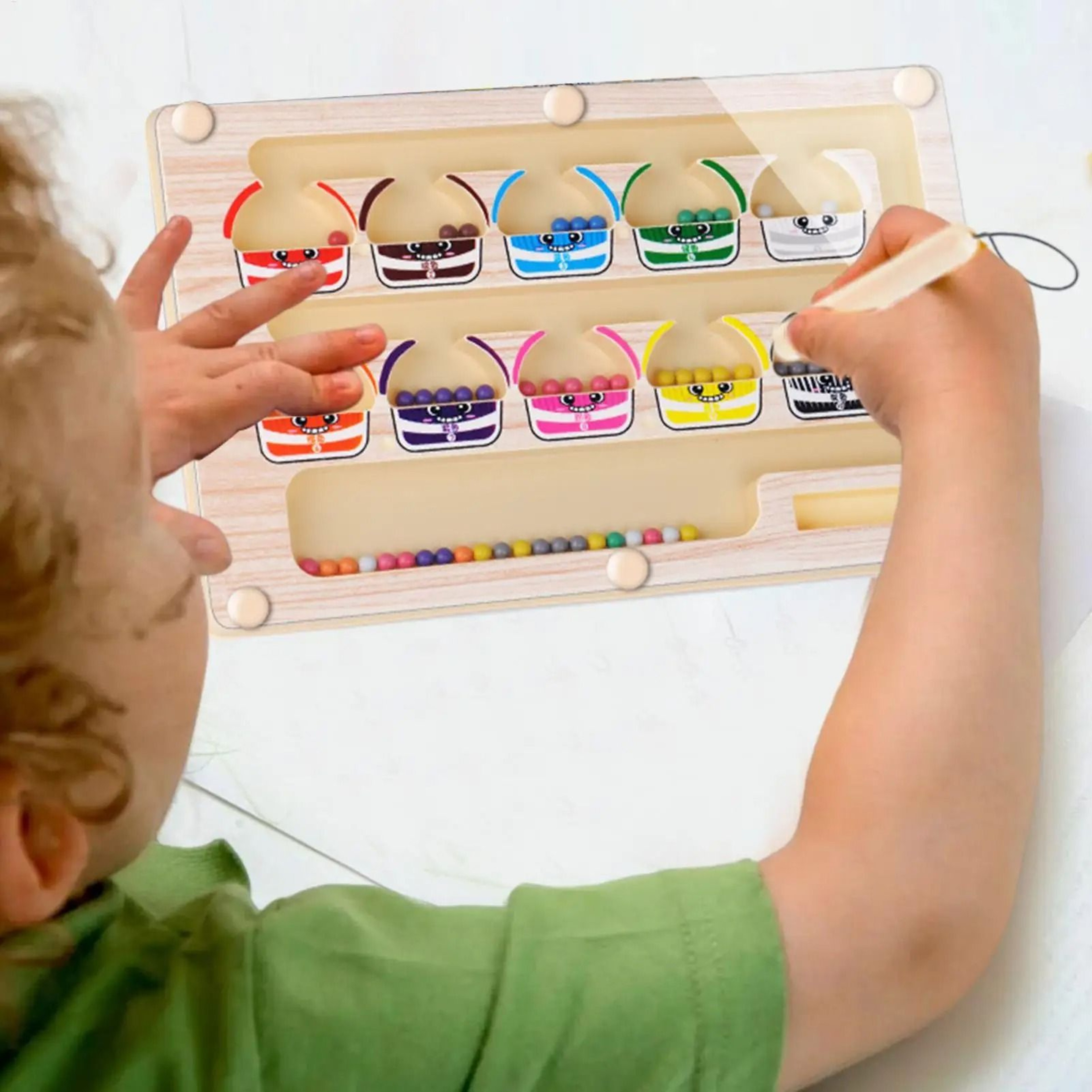Magnetic Color Sorting Maze And Drawing Board 1