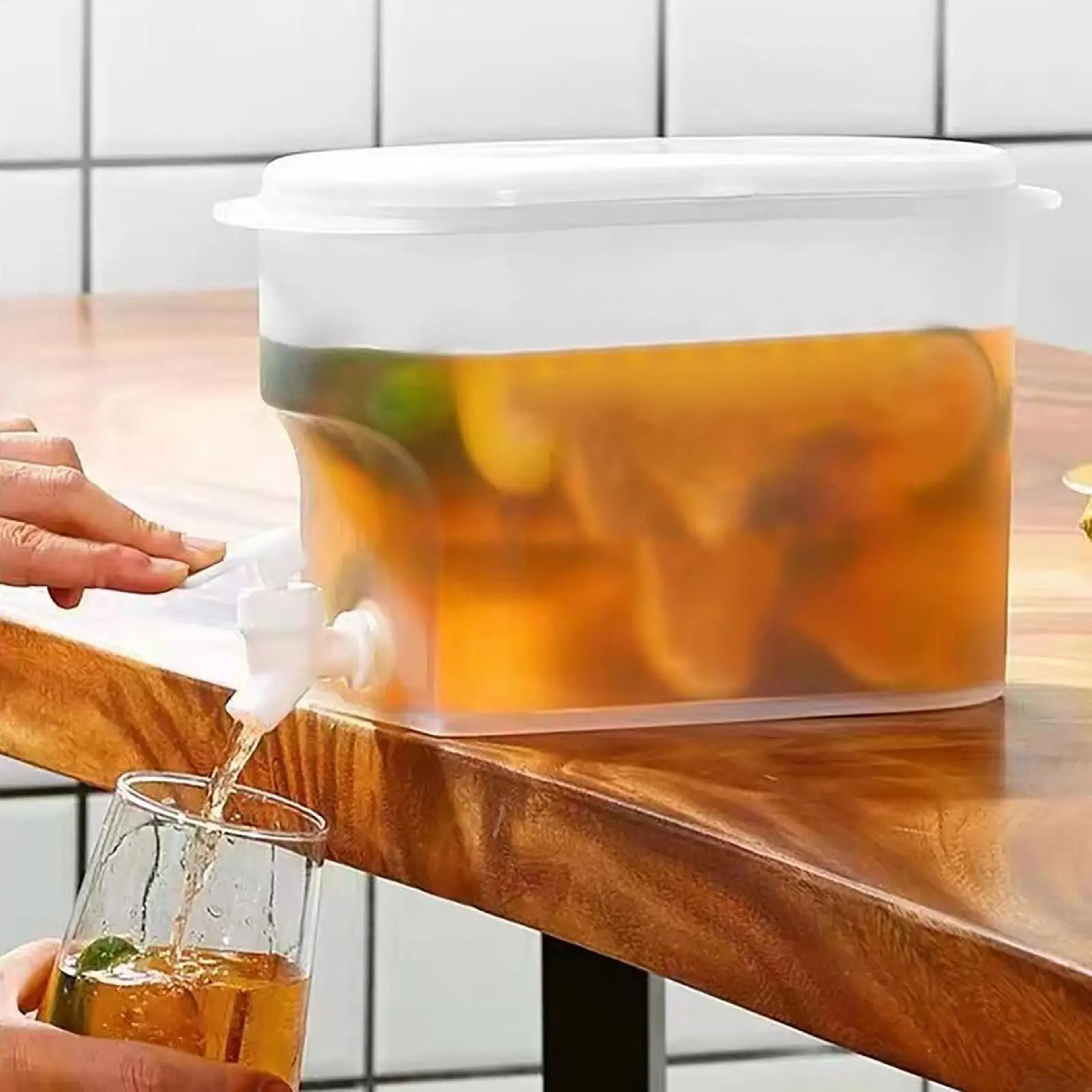 Large Capacity Cold Water Jug With Faucet 1