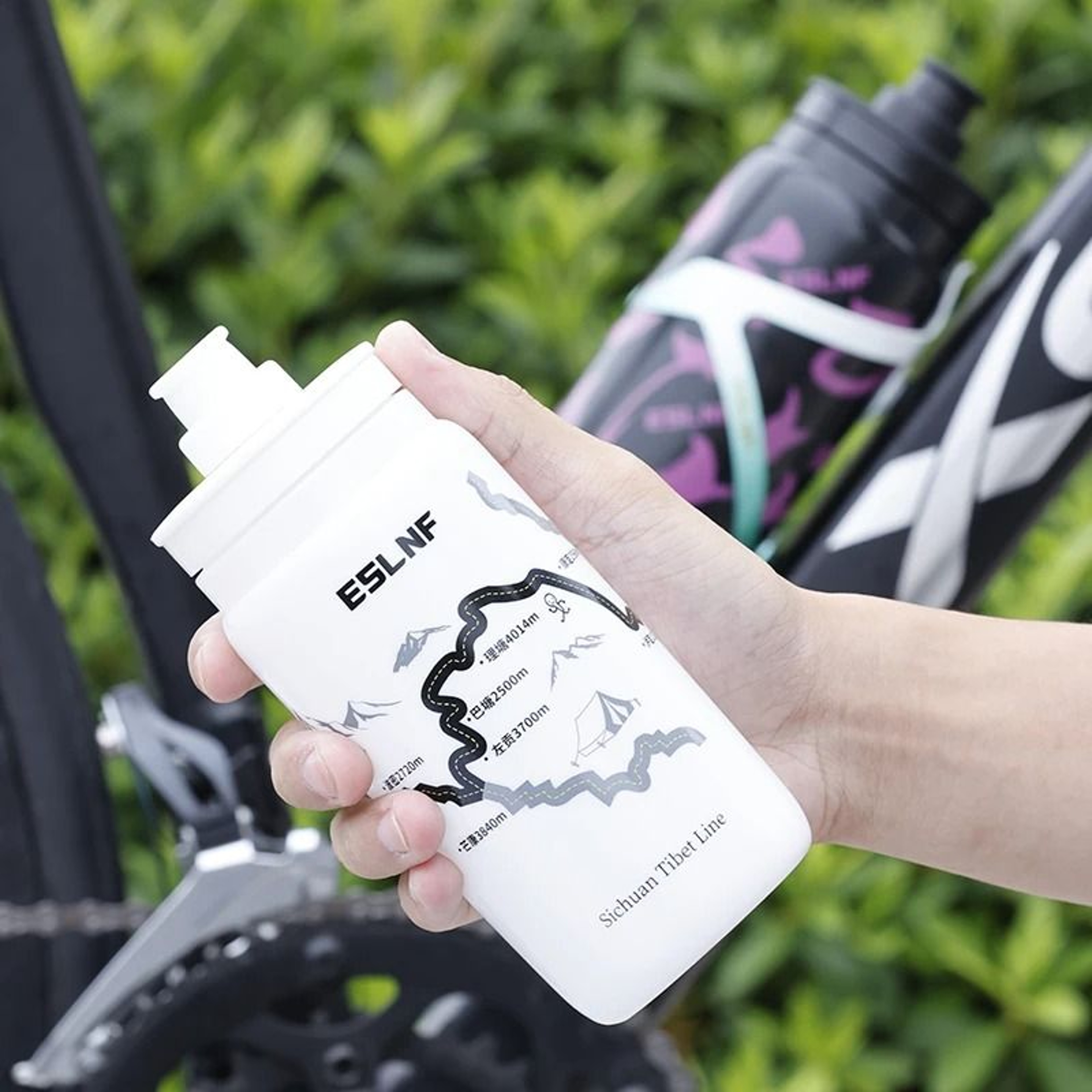 Portable Cycling Water Bottle 196 Oz For Road And Outdoor Biking 1
