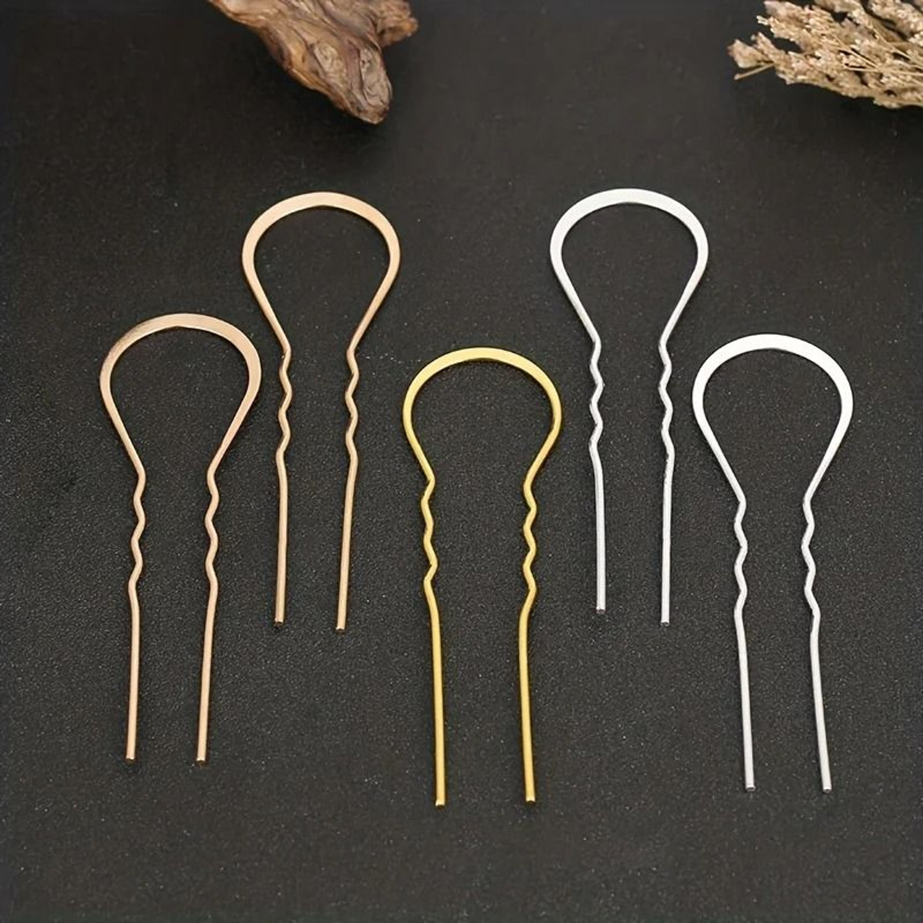 Vintage U Shaped Wavy Hair Pins For Women And Girls 0