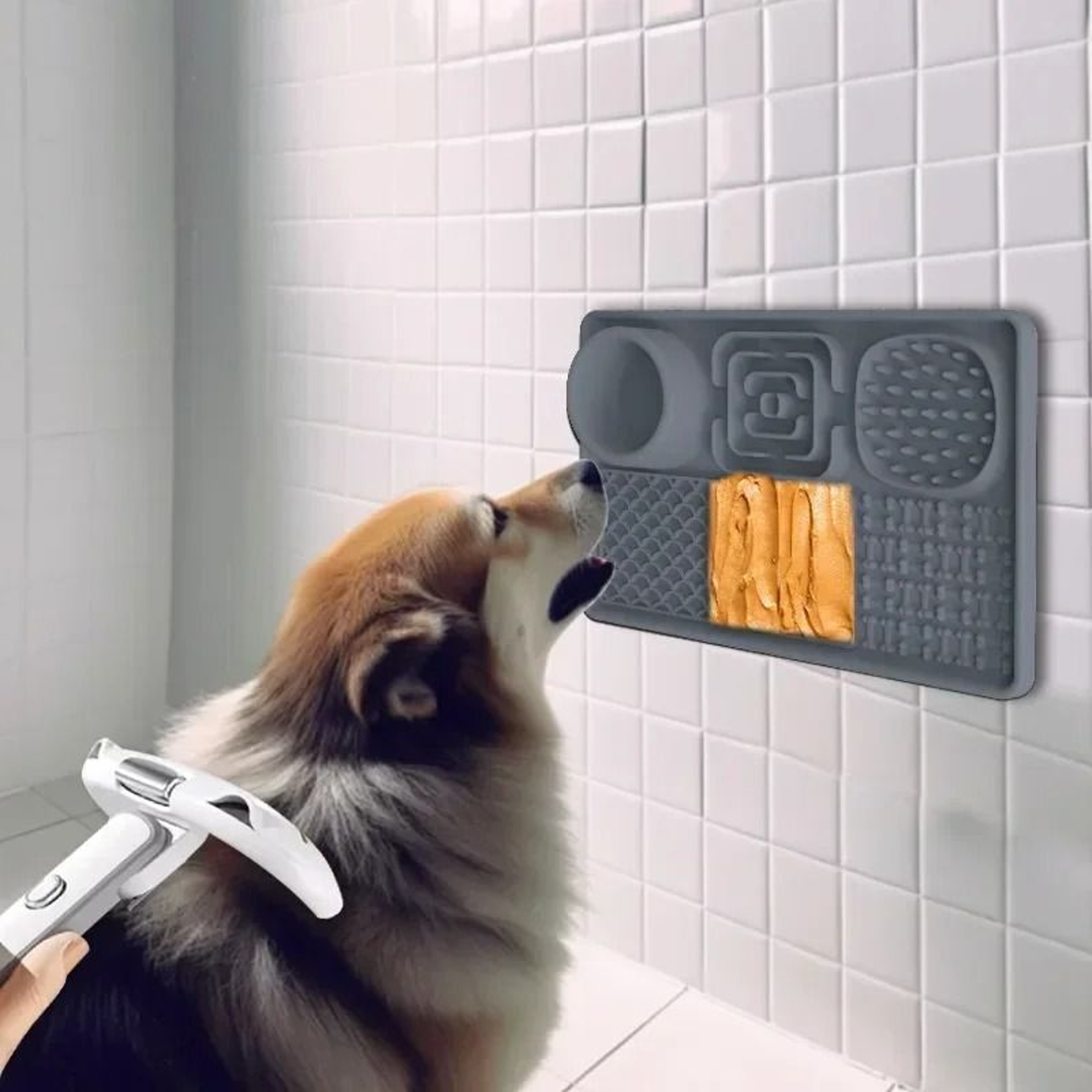 Silicone Slow Feeding Lick Mat For Dogs And Cats 2