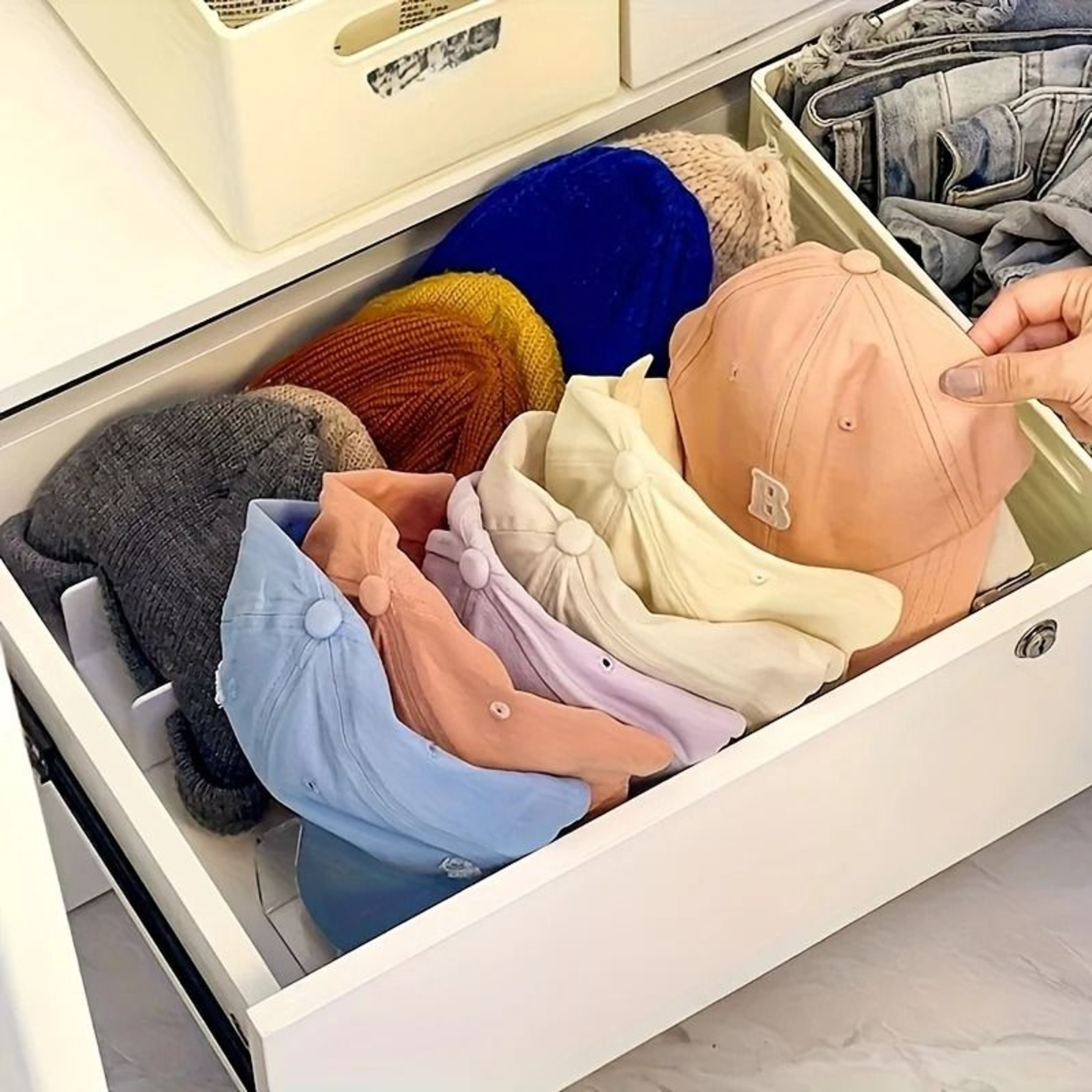 Baseball Cap Storage Rack With Wardrobe Hooks 5