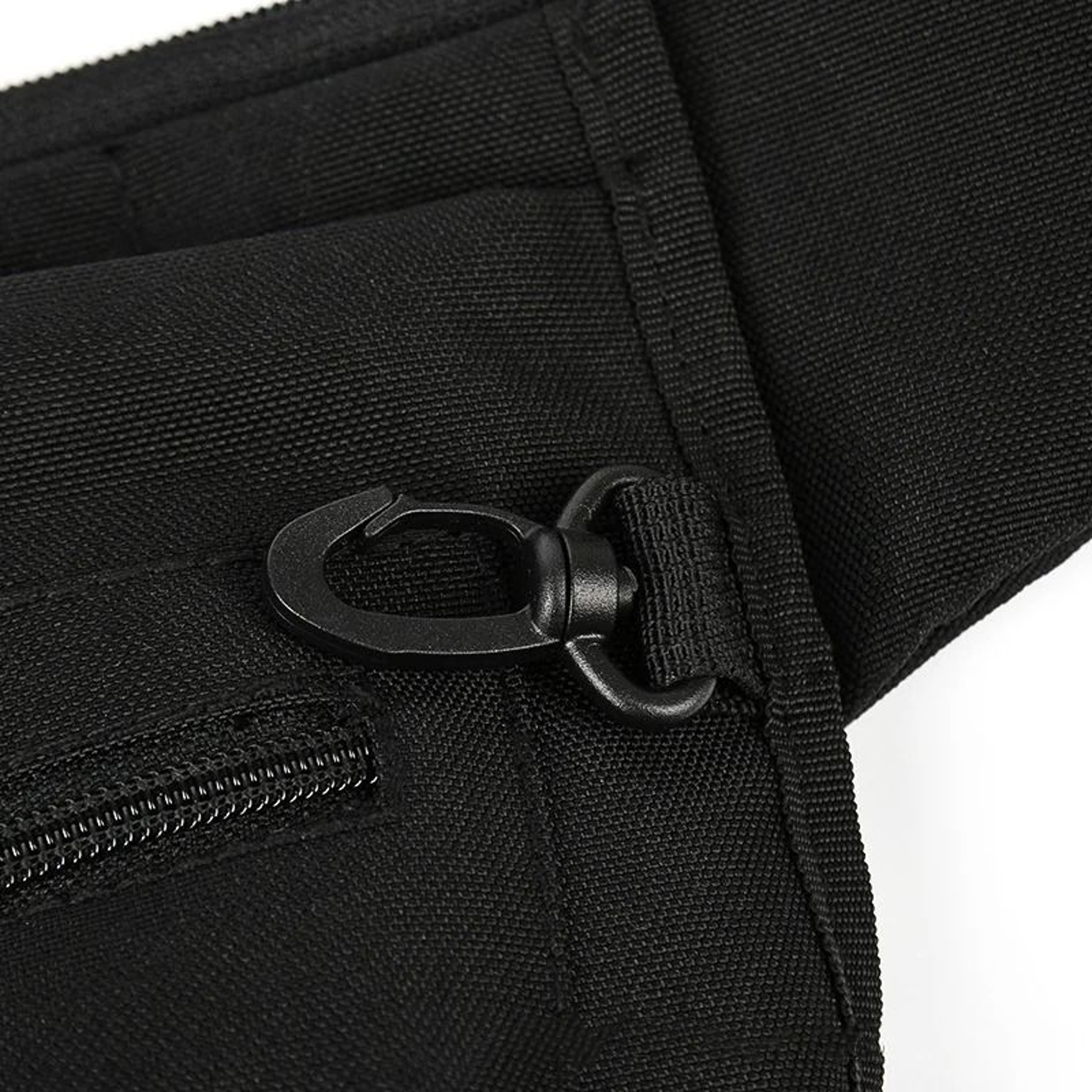 Quality Professional Dog Training Treat Bag With Magnetic Opening 3