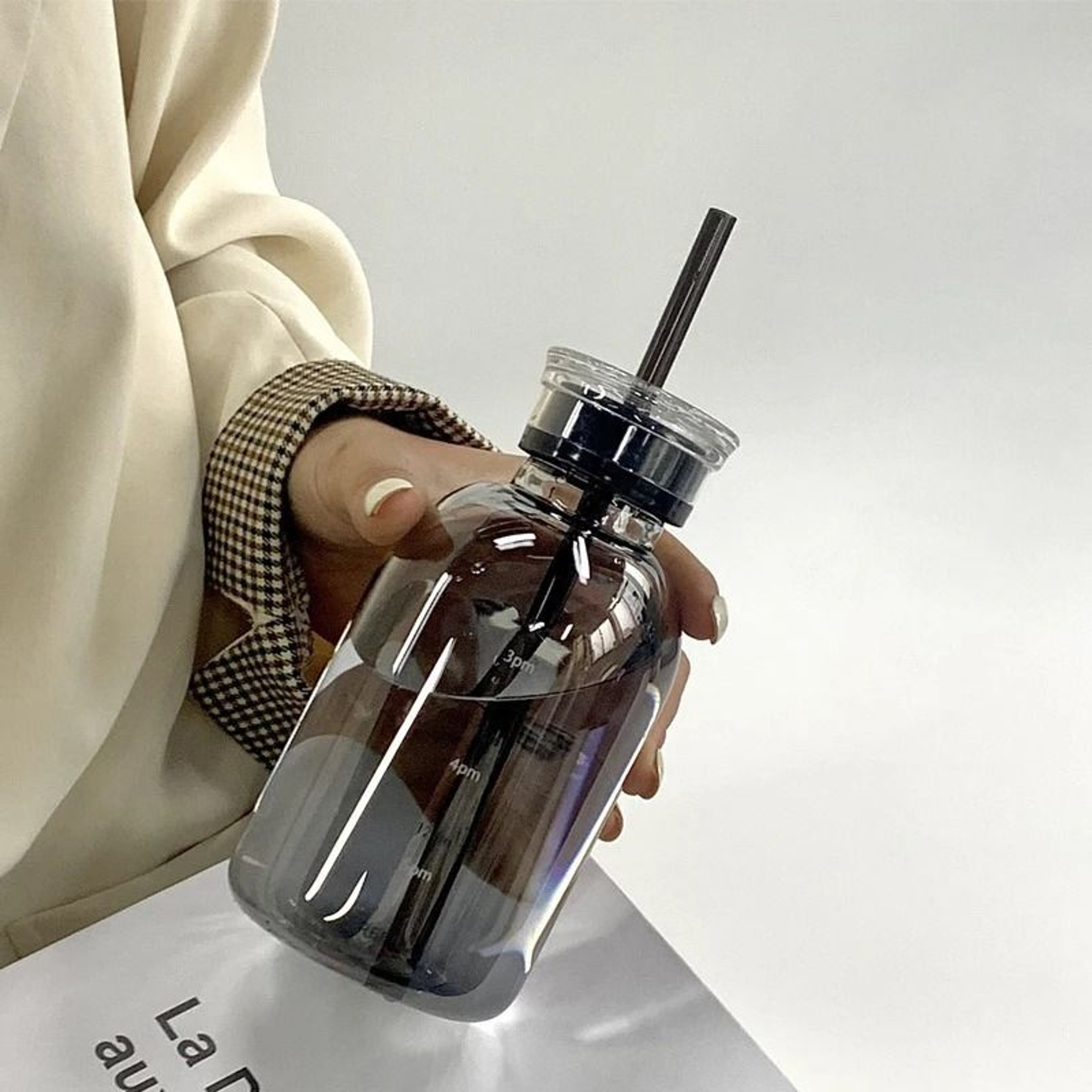 Transparent Time Marker Glass Bottle 9