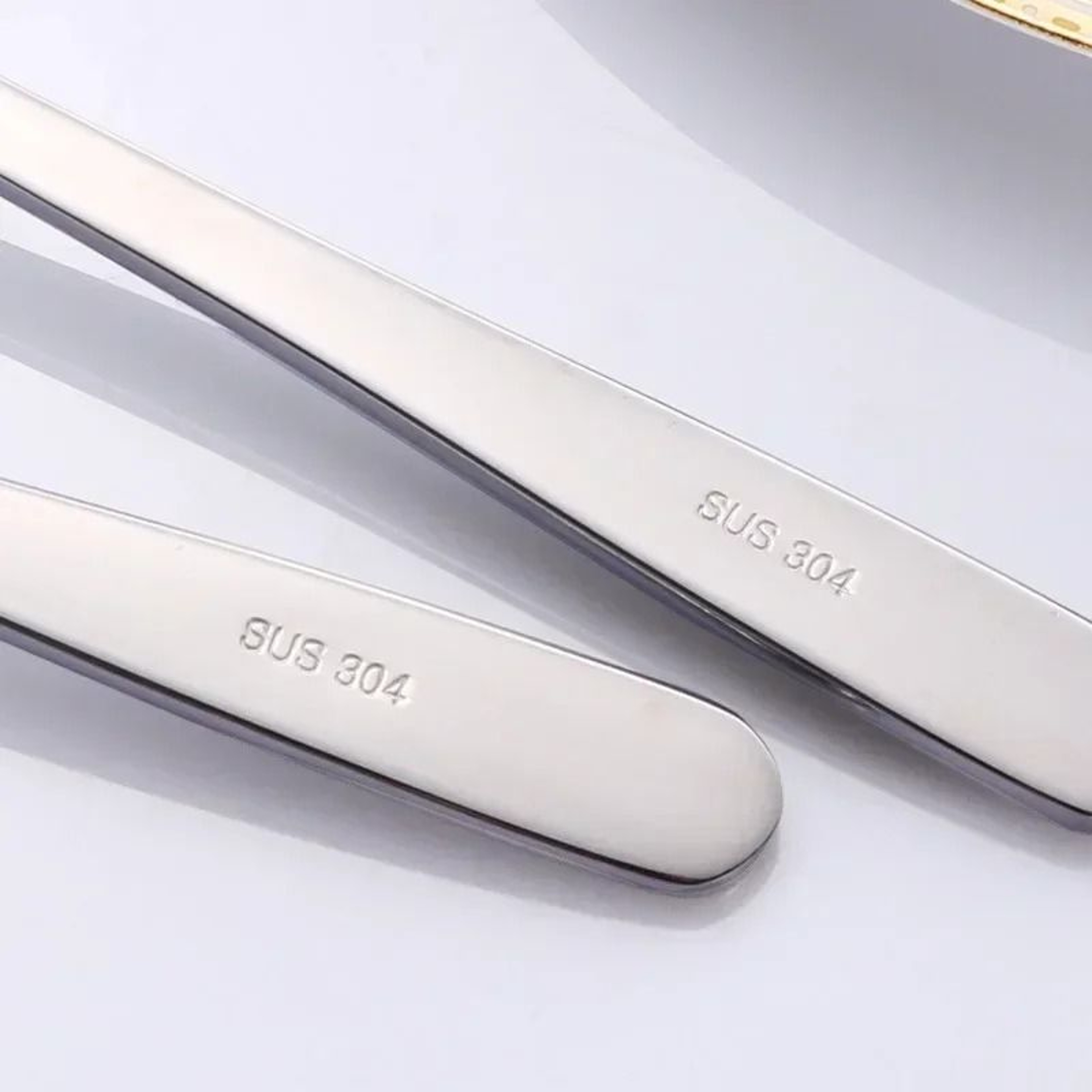 Stainless Steel Long Handle Soup Spoon 3