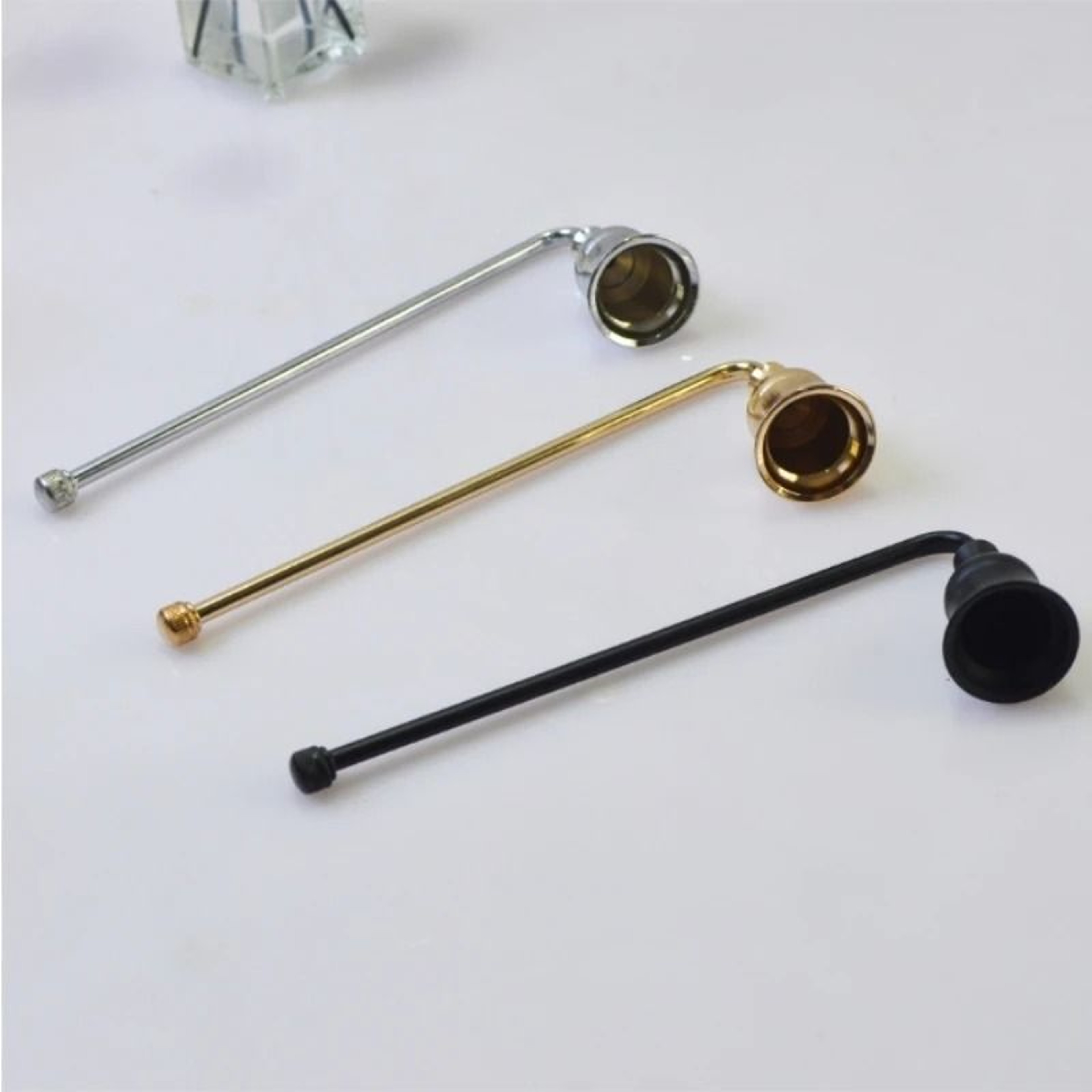 Elegant Metal Candle Extinguisher Aromatherapy Tool 4