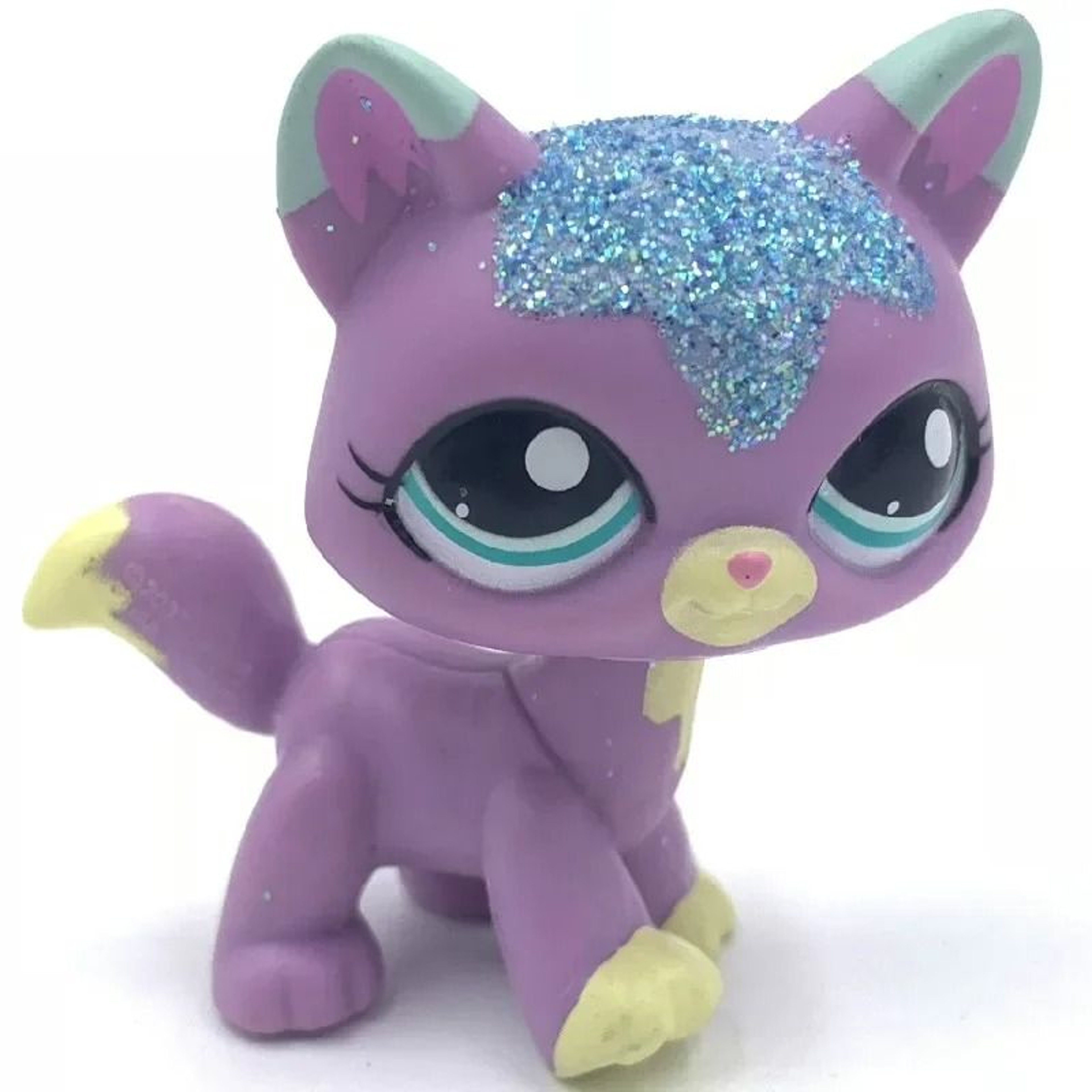 Elite Miniature Feline Collector Series 17