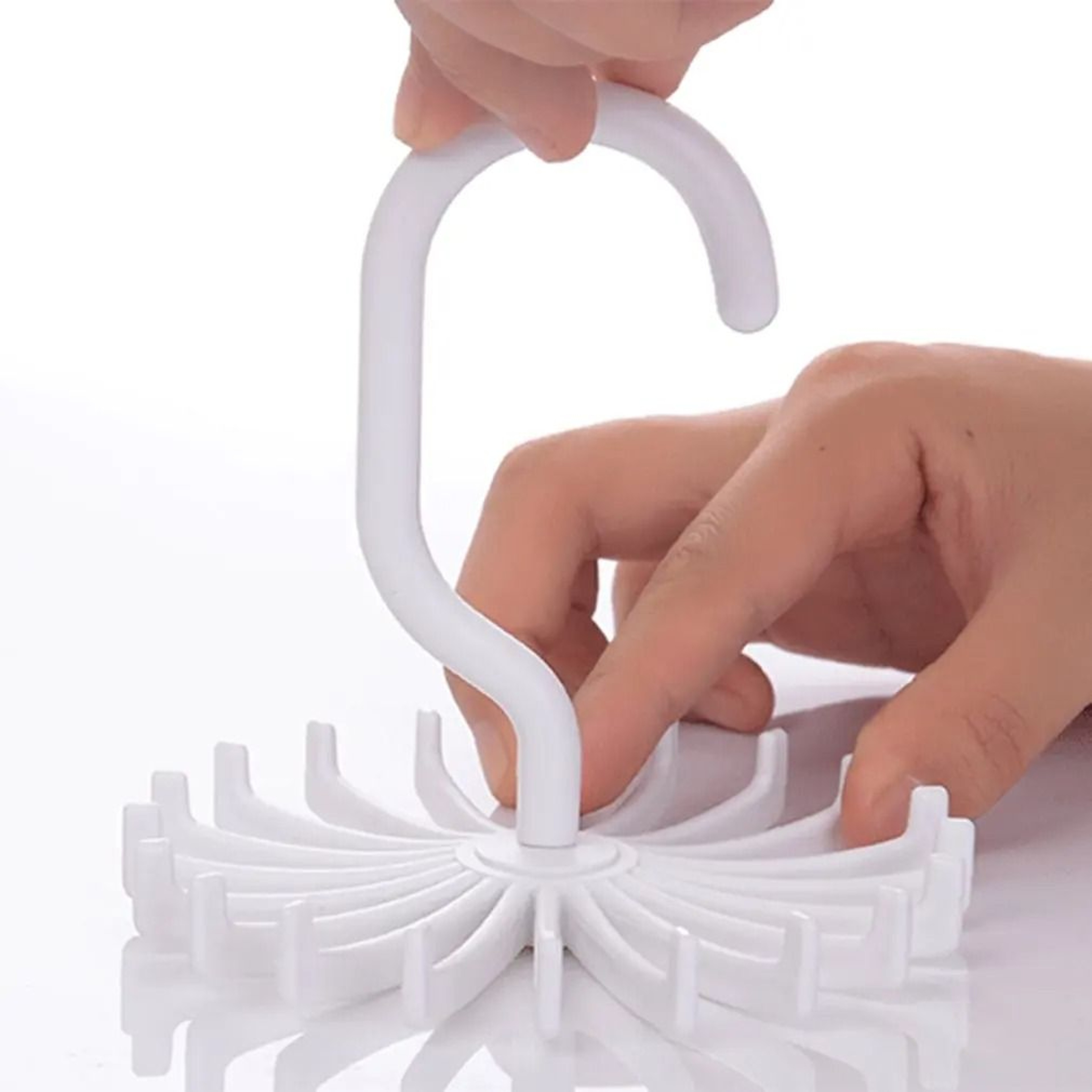 360 Degree Rotatable Tie And Scarf Rack 2