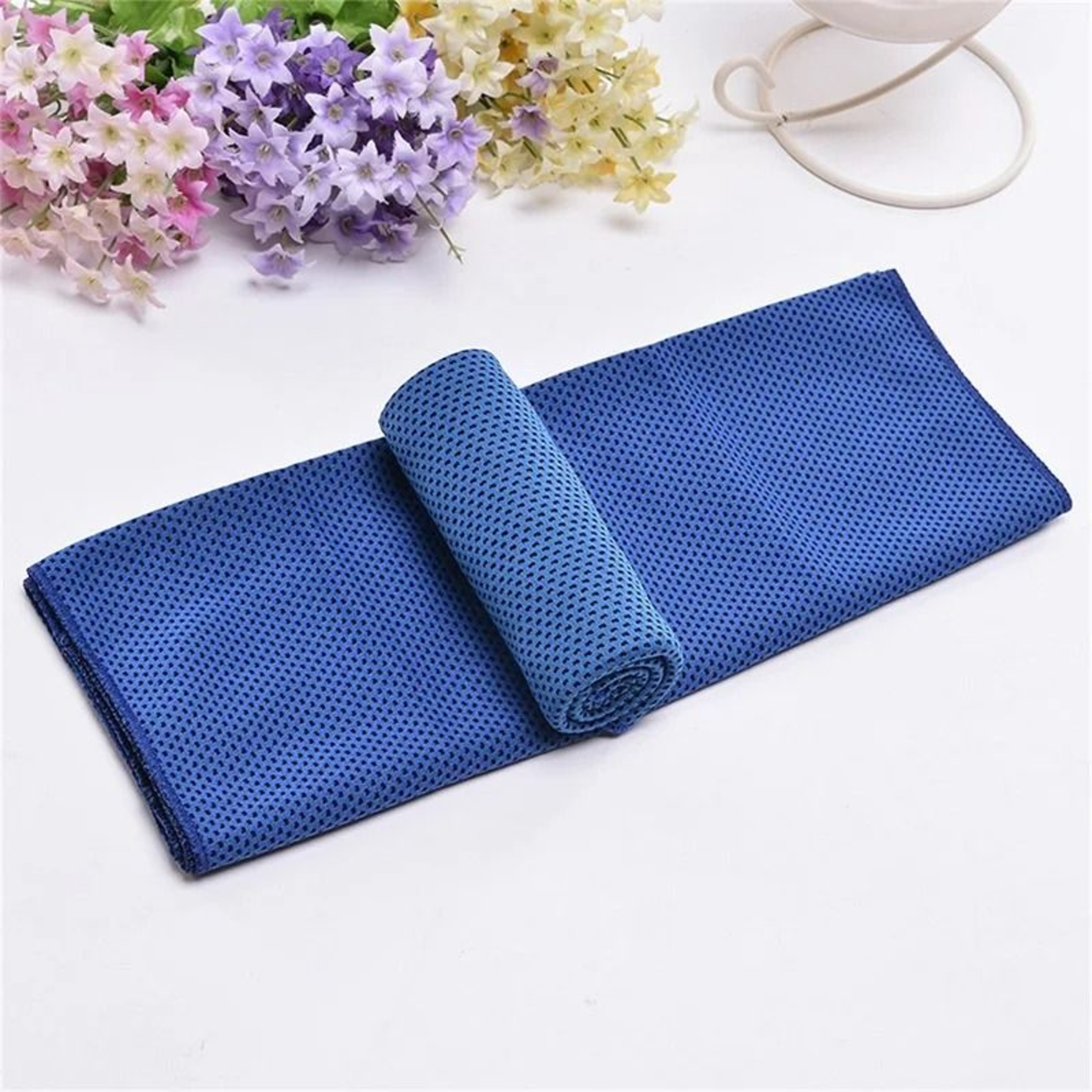 Instant Relief Microfiber Cooling Towel 1