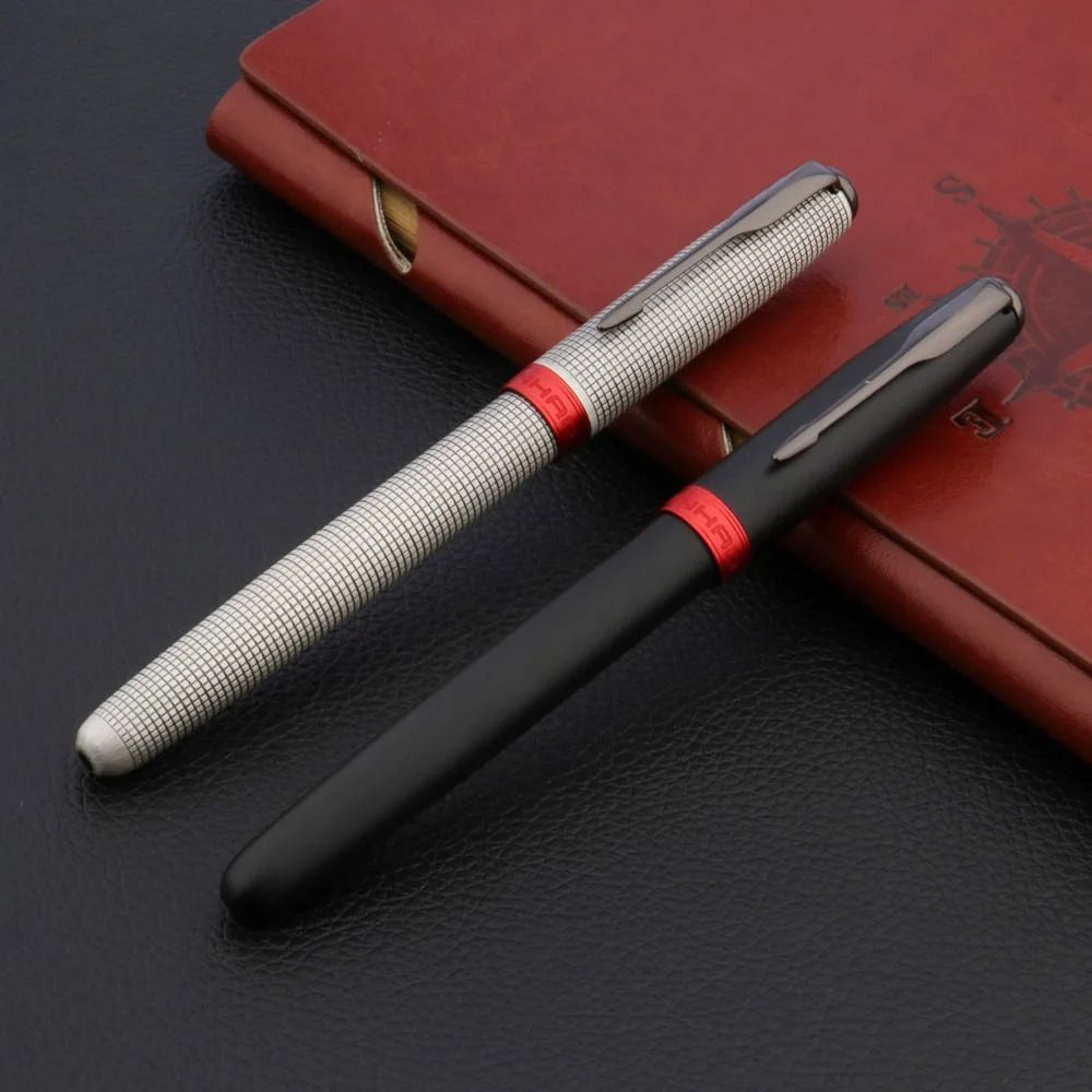 Heritage Checkered Metallic Script And Signature Pen 1