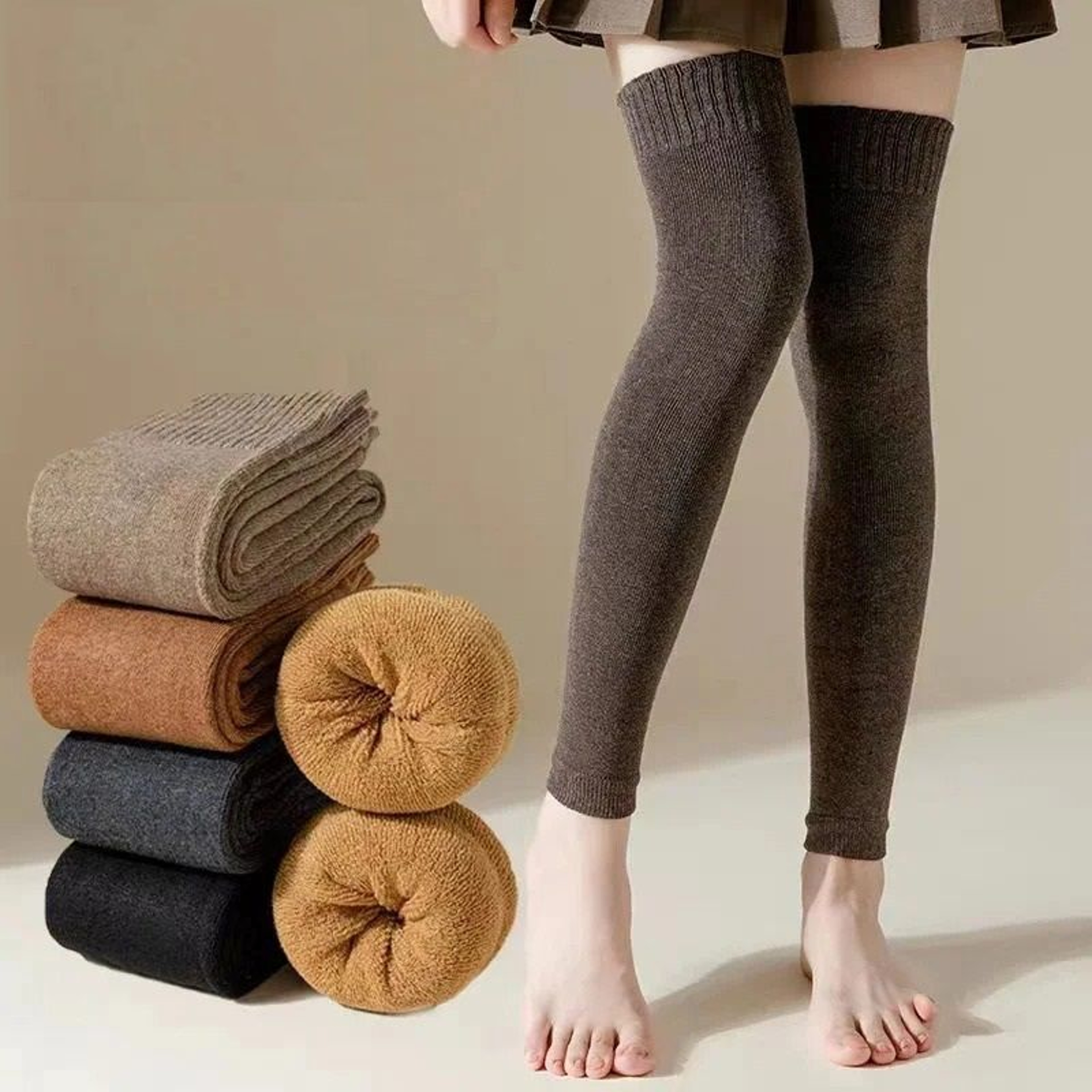 VelvetLined Thermal Kneepads And Long Form Insulation Sleeves 0