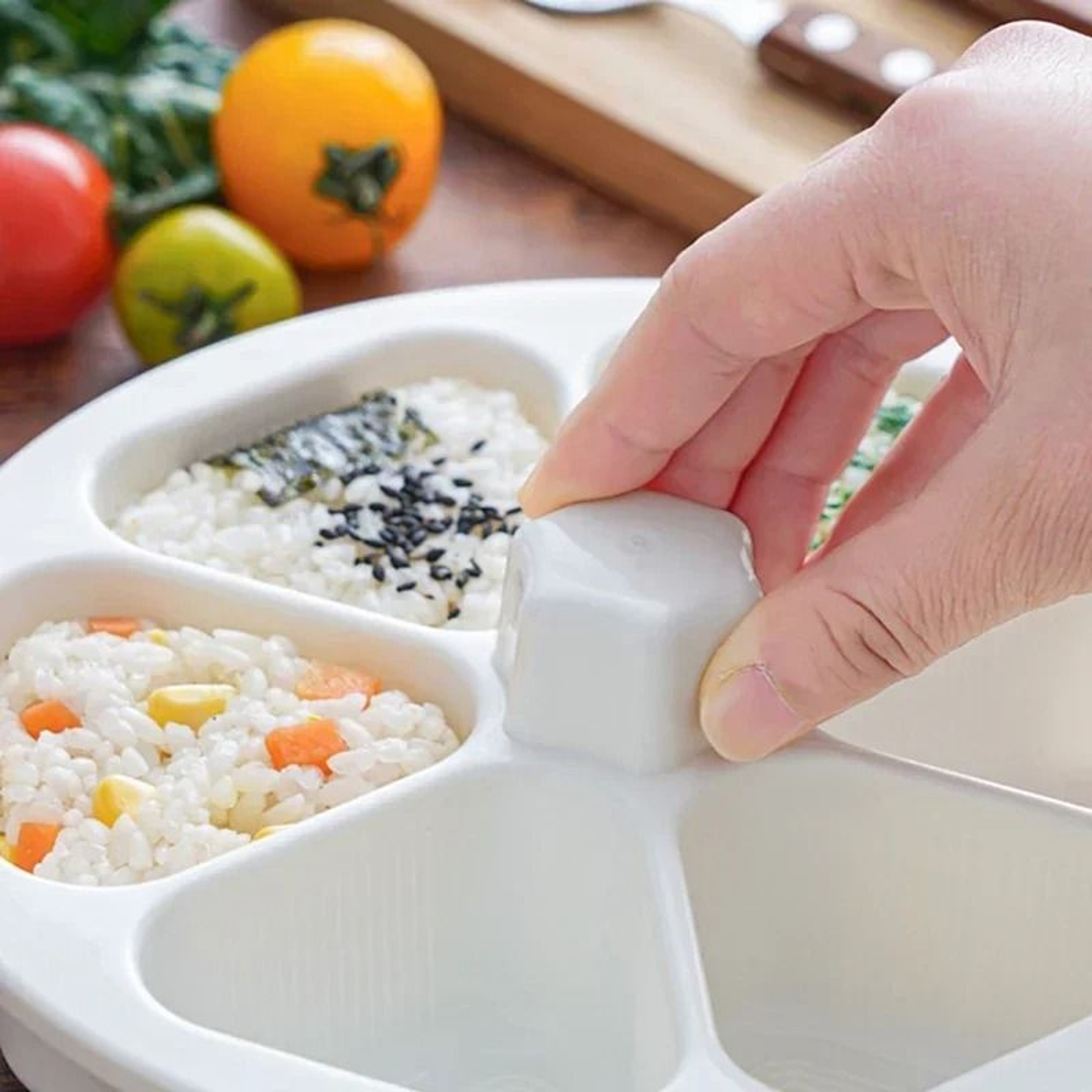 Triangular Onigiri And Sushi Press Maker 2