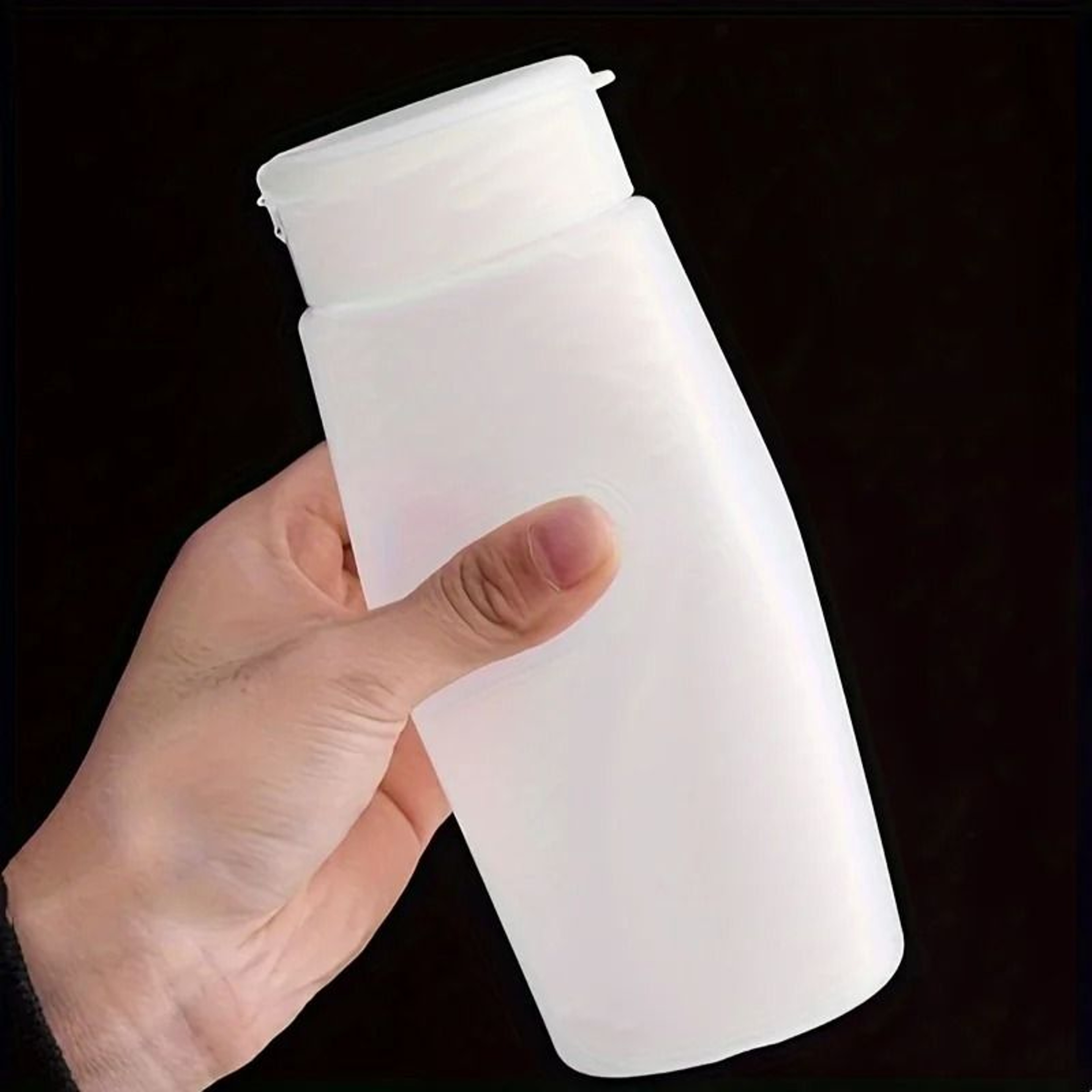 Clear Plastic Spice Jar With Shaker Lid 2
