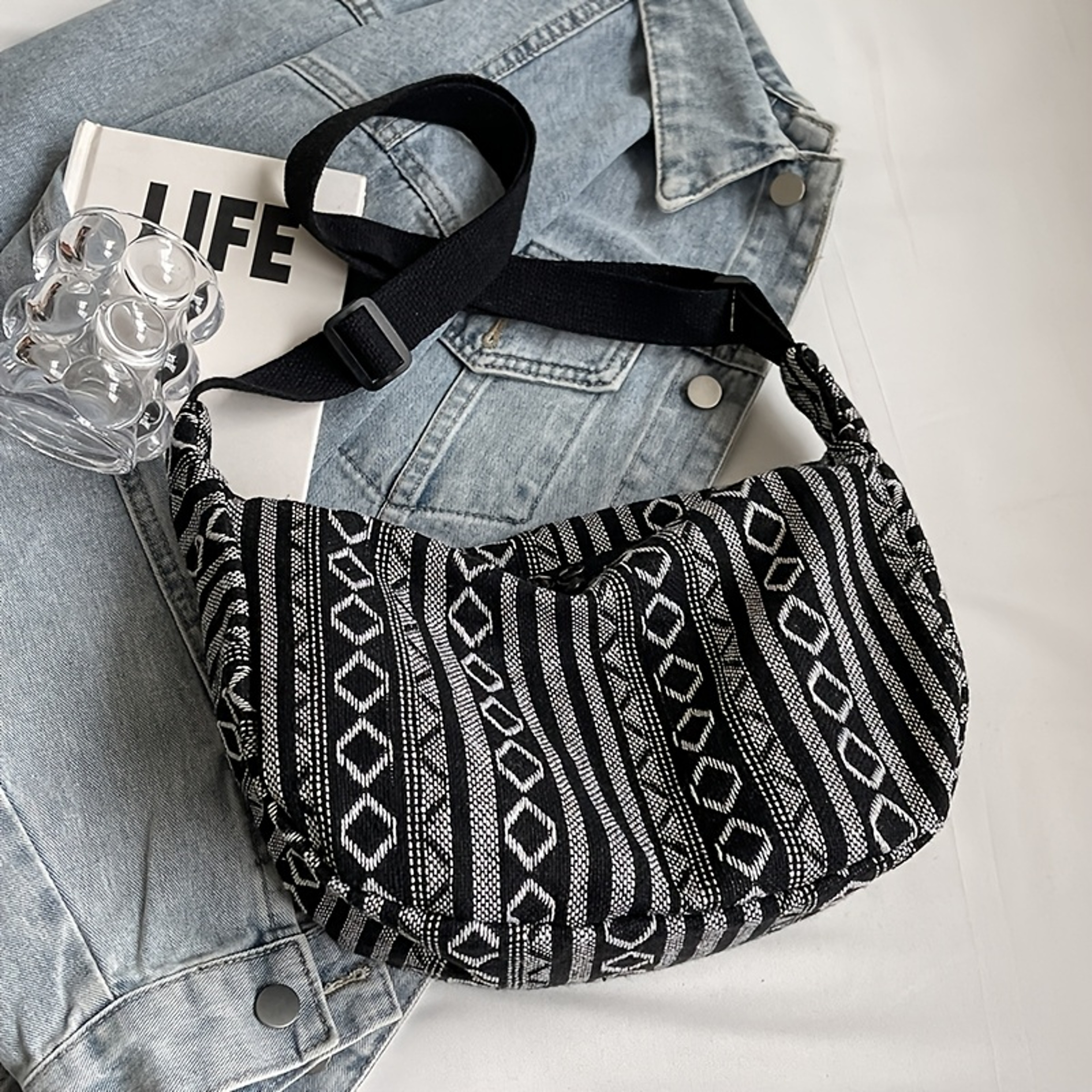 Foldable Crossbody with Zipper Closure, Tribal Style Shoulder Bag, Striped Flag Theme, Hand Washable Edge Painted Lining – view 6