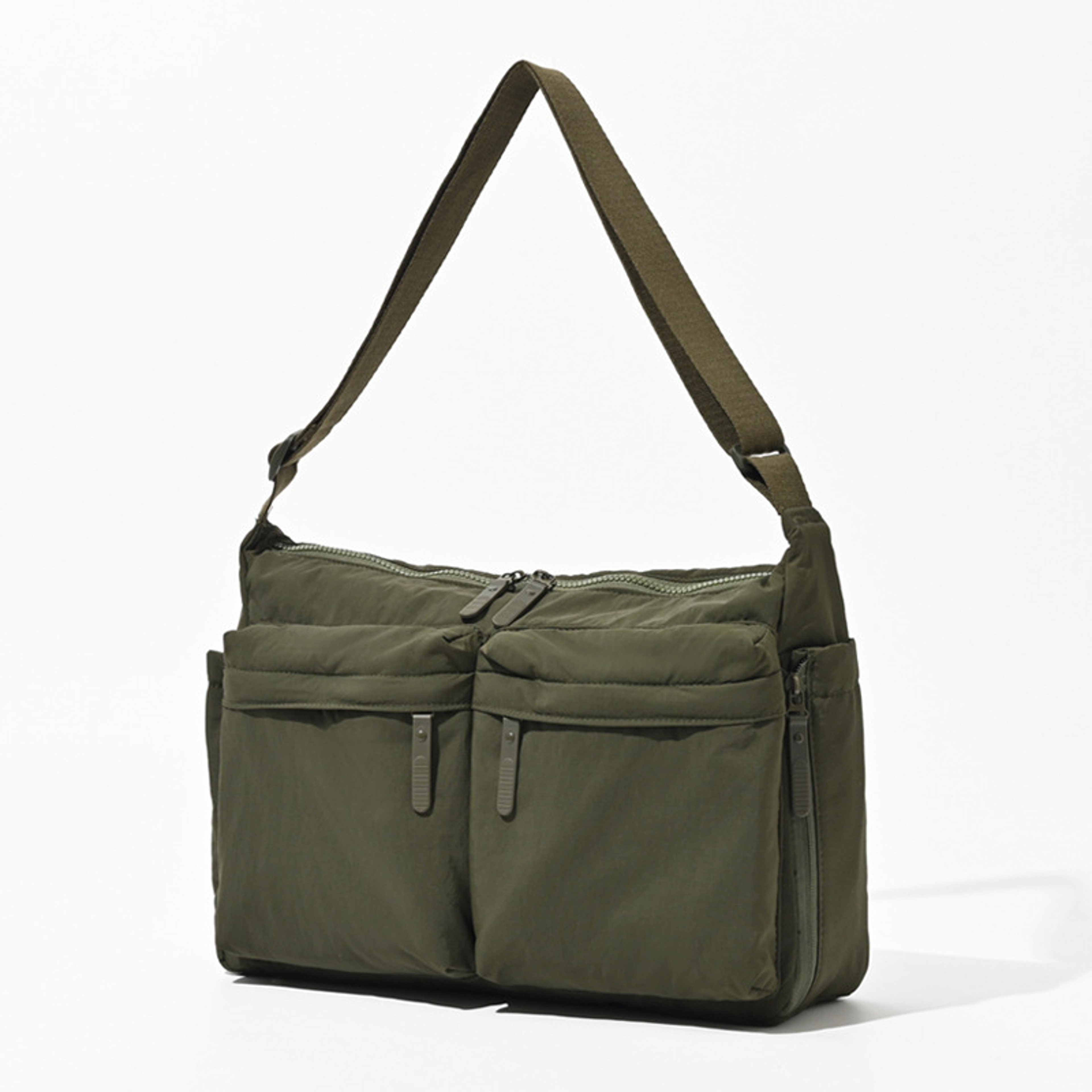 Lightweight Nylon Shoulder Bag Unisex MultiPocket Tote Spacious Capacity Bag For Work Travel And Ev 1