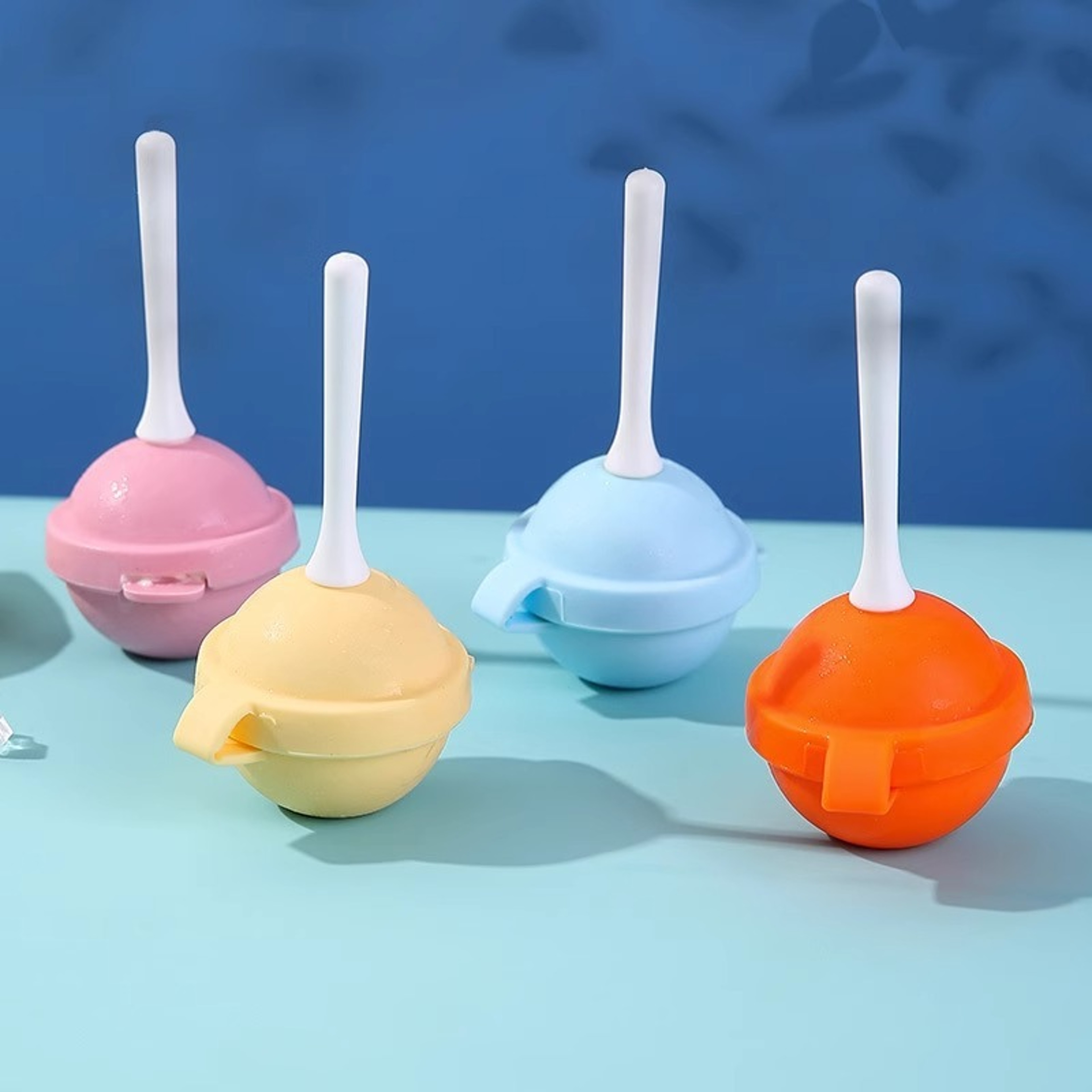 Silicone Popsicle Mold Reusable Ice Cream Mold For DIY Frozen Treats 0