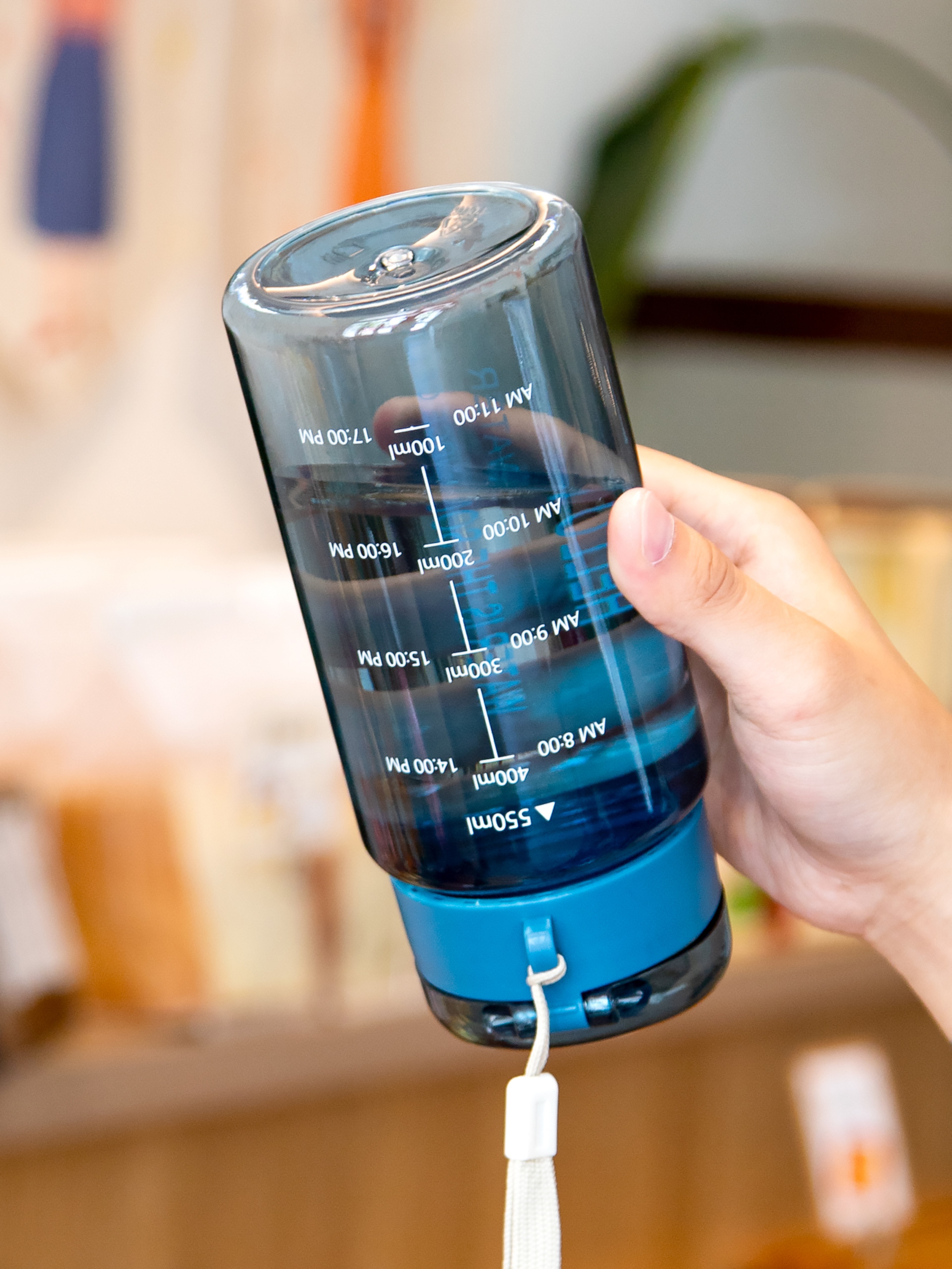 Clear Flow Water Bottle With Filter  Leakproof Hydration Bottle With Time Scale 2