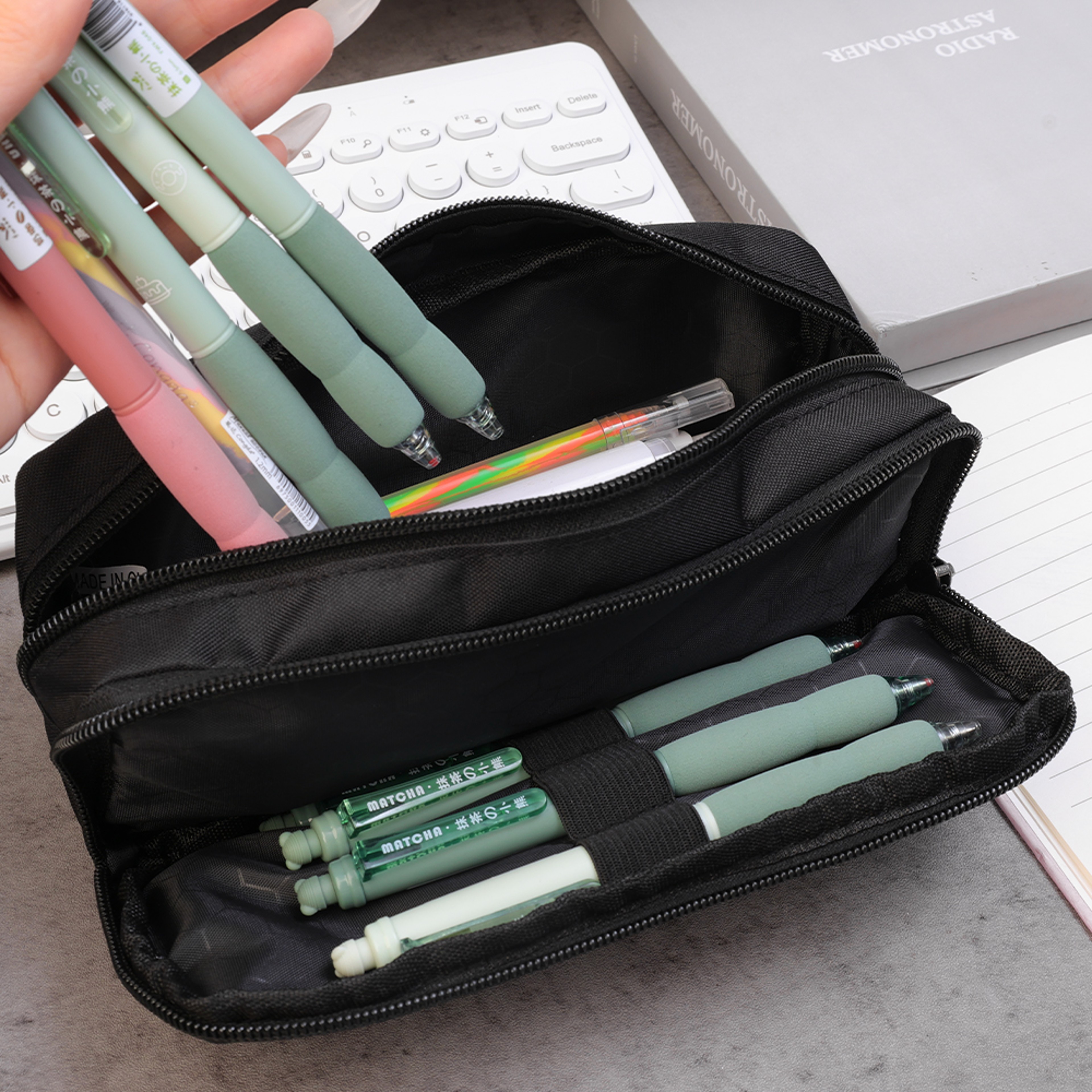 Large Capacity Pencil Case for Markers and Stationery Organizer Back to School Essentials – view 4