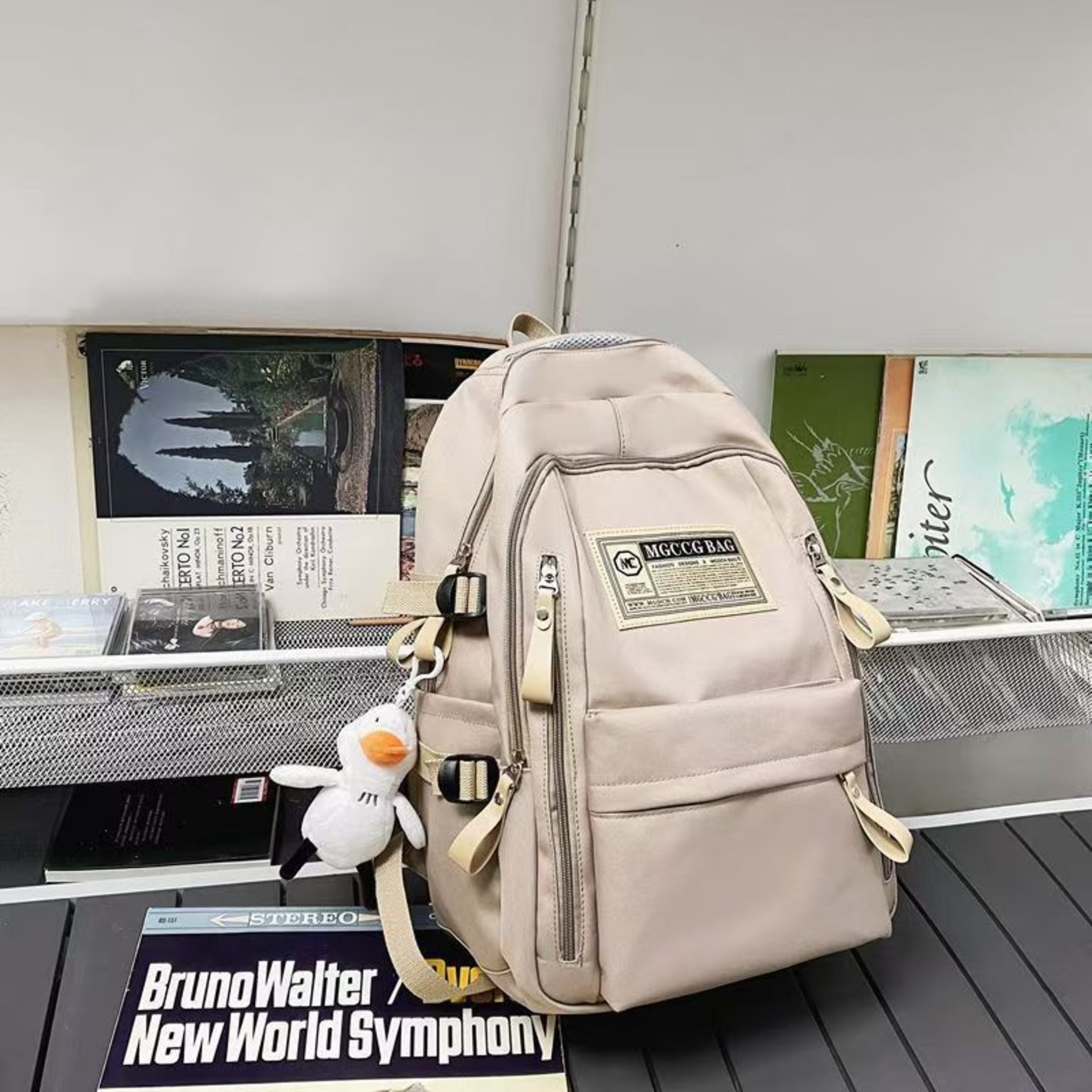 Versatile Travel Rucksack Stylish Back To School Backpack With High Capacity Storage 5