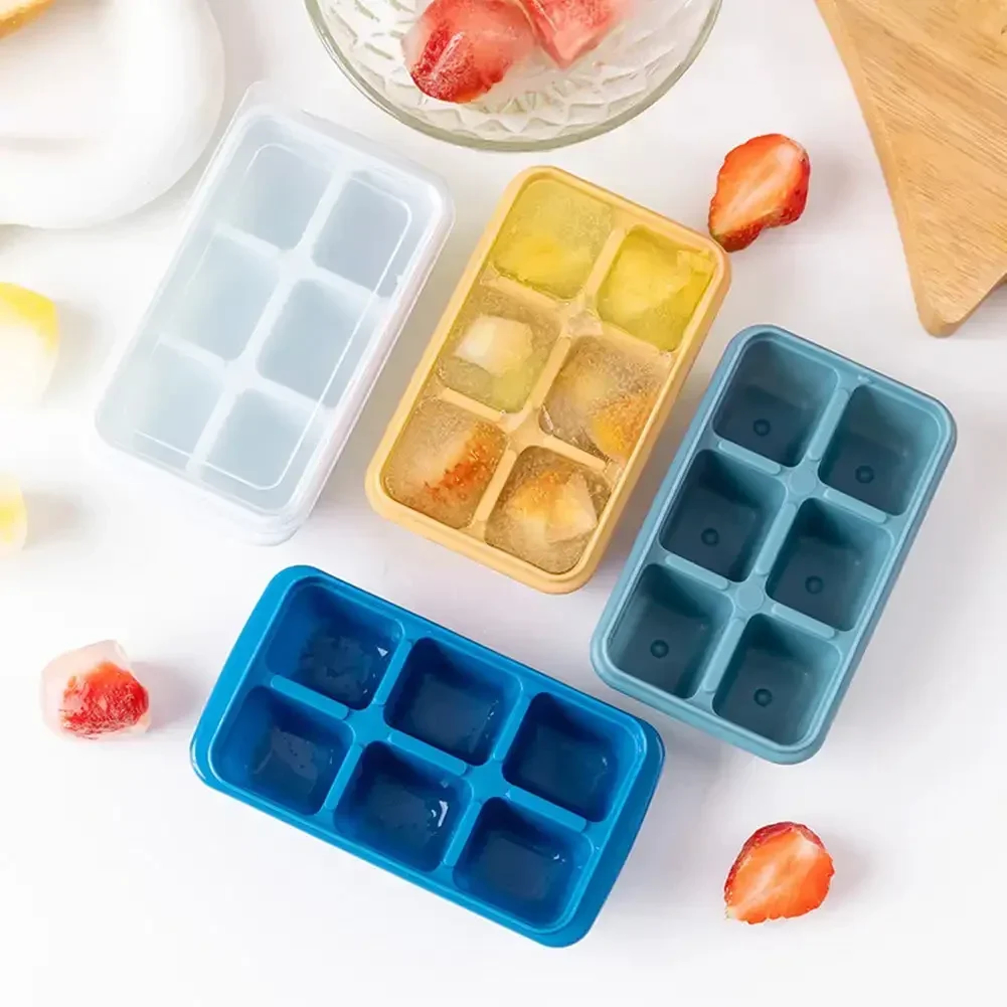 Grid Silicone Ice Cube Tray With Lid Soft Bottom Fruit Ice Maker For Drinks 2