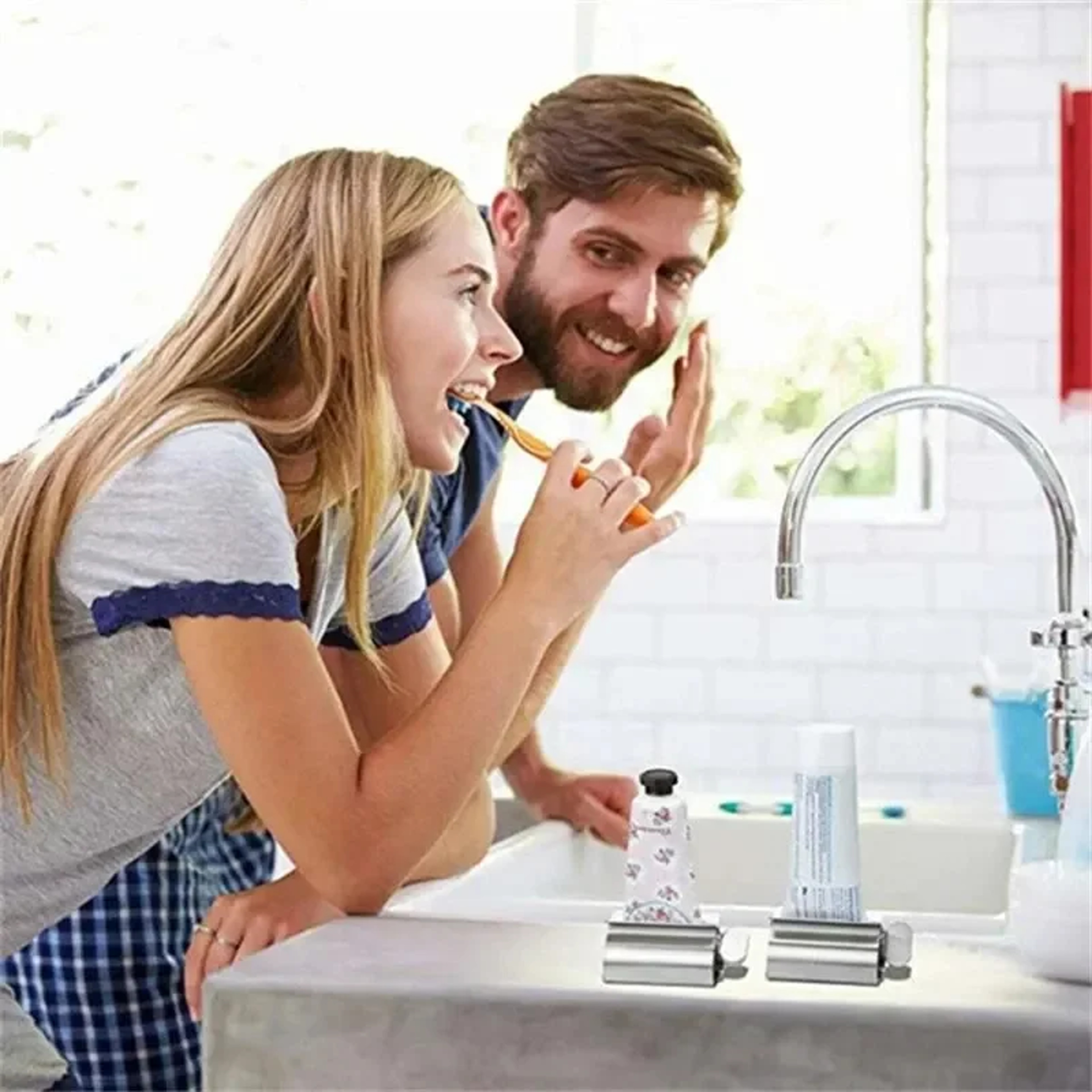 Stainless Steel Toothpaste Squeezer Tube Roller Dispenser Space Saving Bathroom Accessory 4