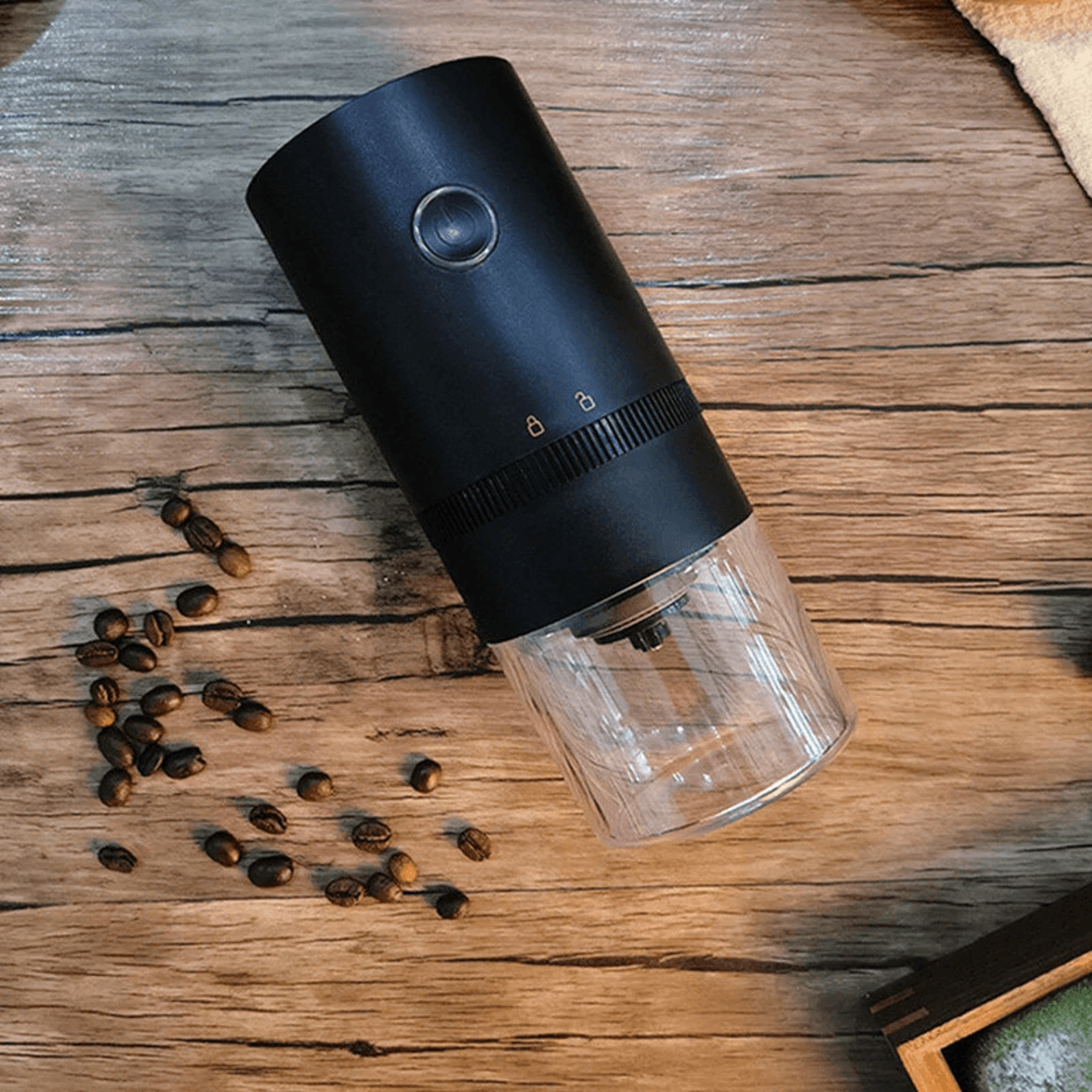 Portable Electric Coffee Grinder With Conical Ceramic Burr And USB Rechargeable Design 1