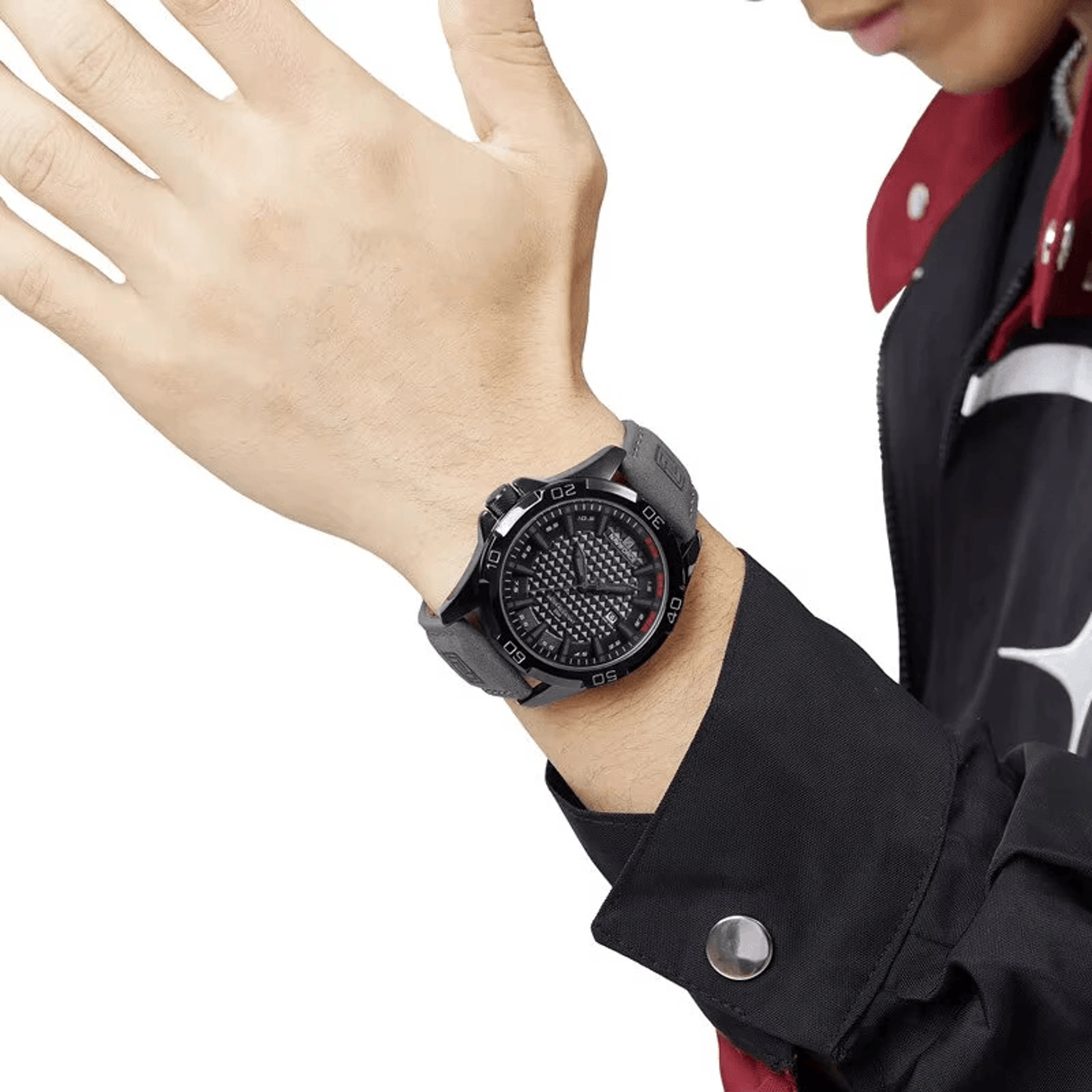 Mens Quartz Calendar Sport Watch With Water Resistant Design And Leather Strap 2