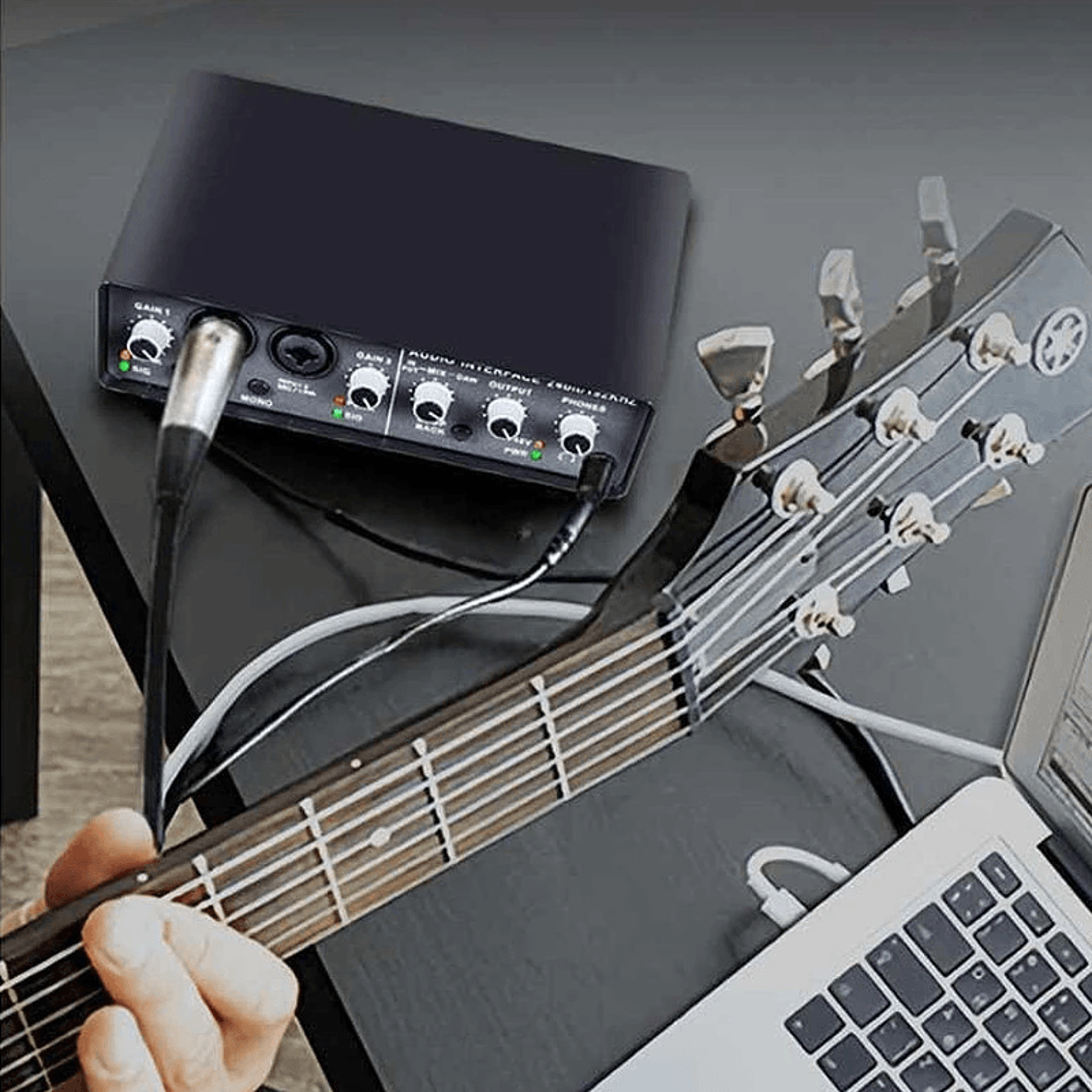 External USB Audio Interface Bit With Phantom Power And Loopback 2