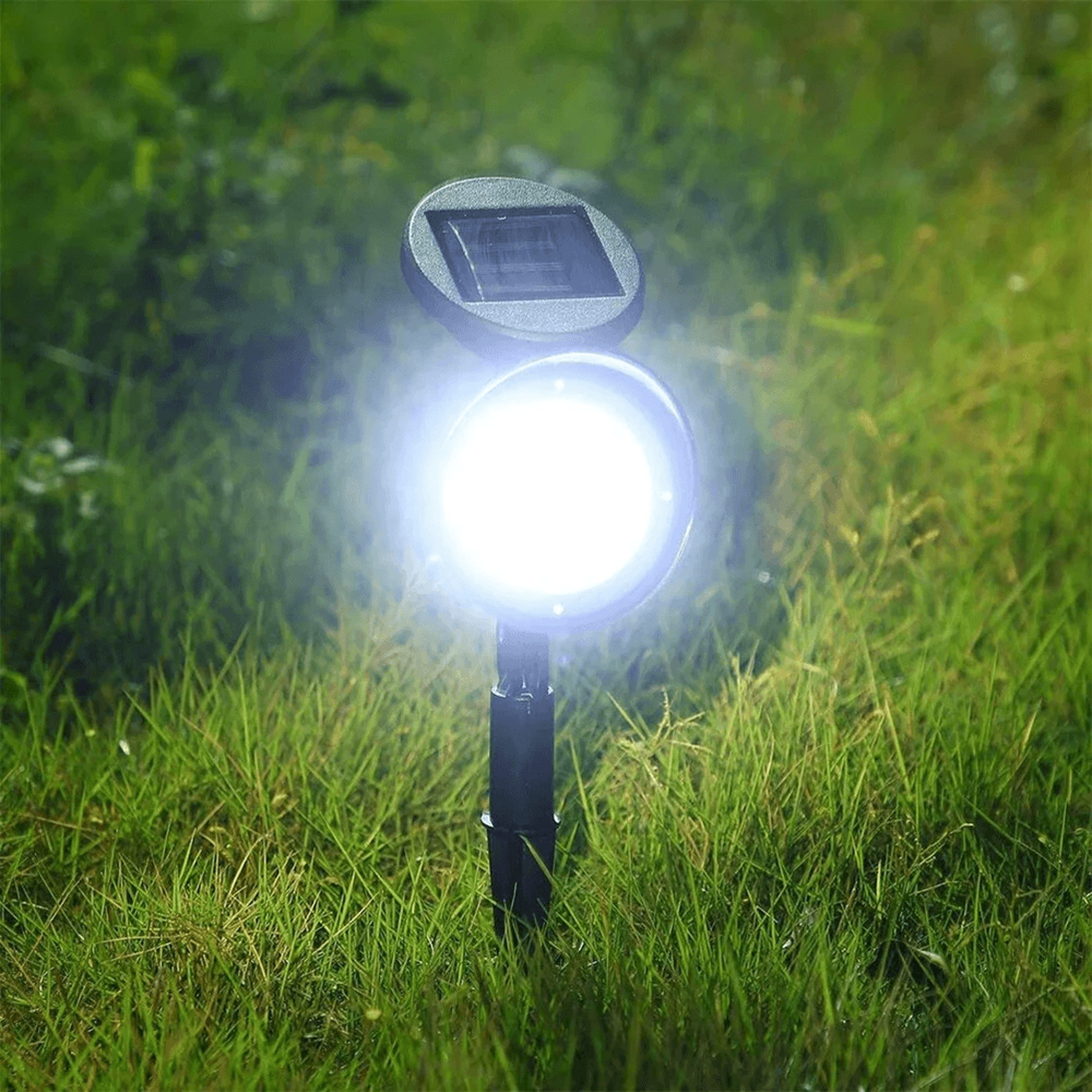 Solar Spotlights With LED Lights Automatic On Off Sensor And Waterproof Outdoor Design 6