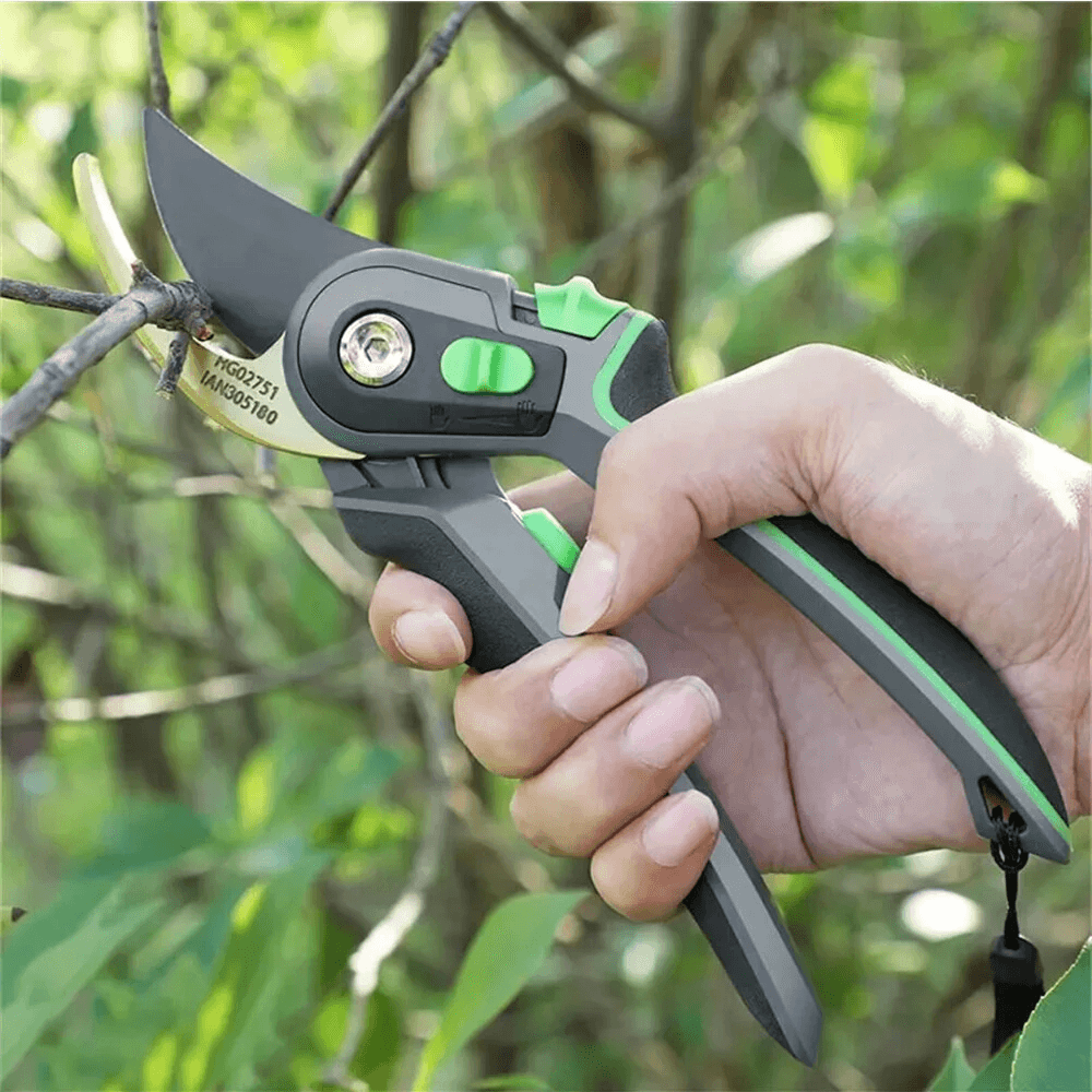 Industrial Pruning Shears With Steel Blade And Two Level Opening 3
