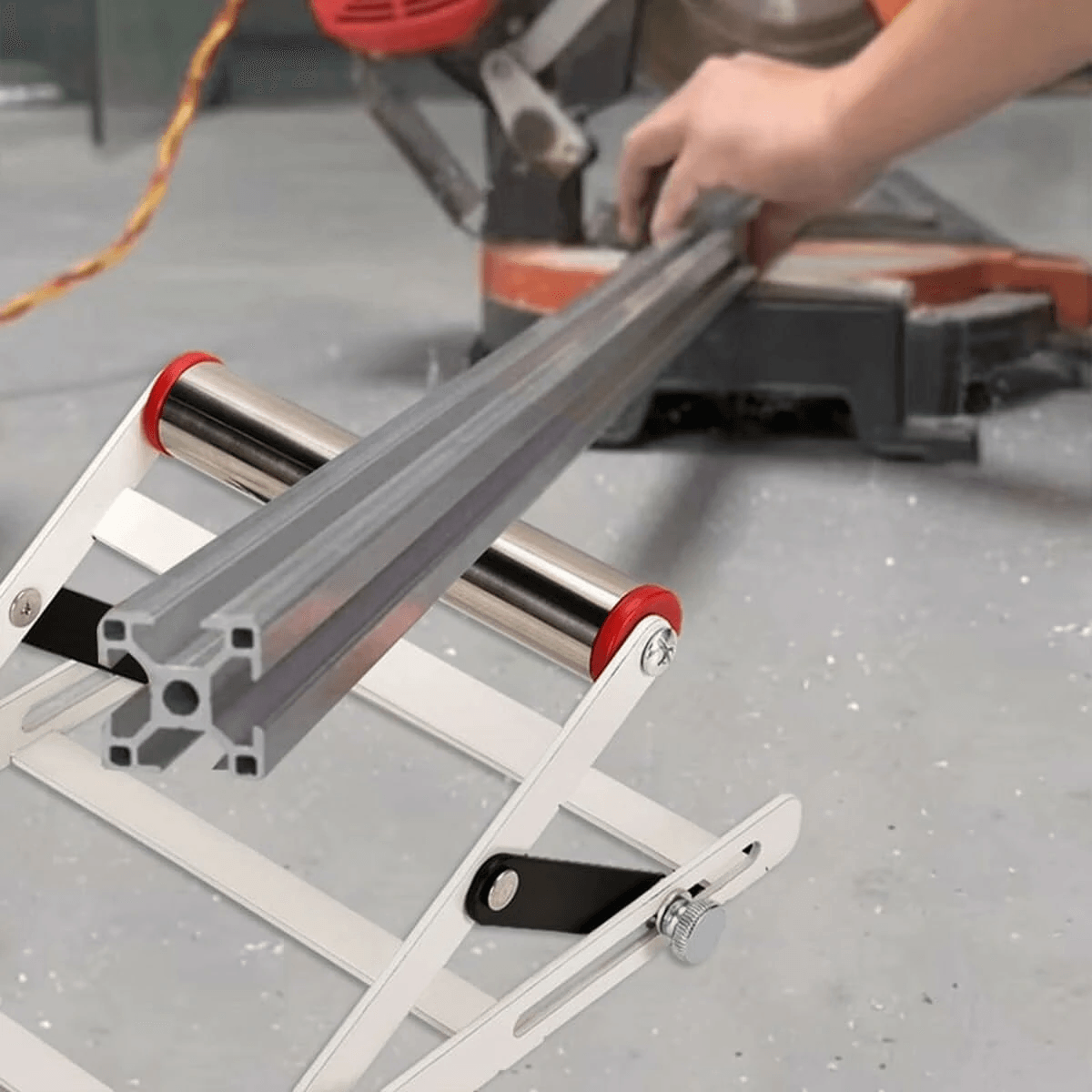 Adjustable Cutting Machine Support Stand With Foldable Wheel Support 1