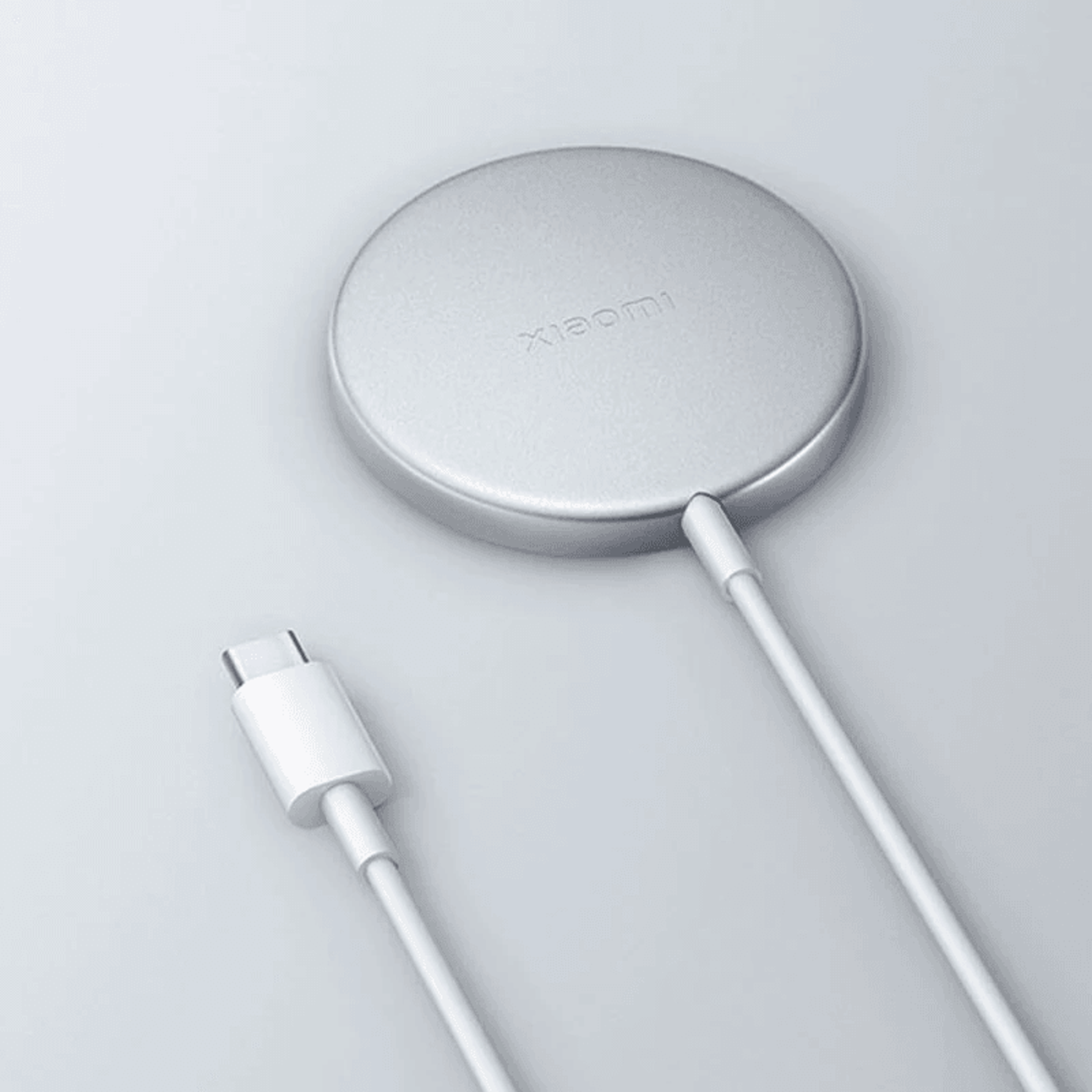 Magnetic Wireless Charger Pad With USB C Input 2