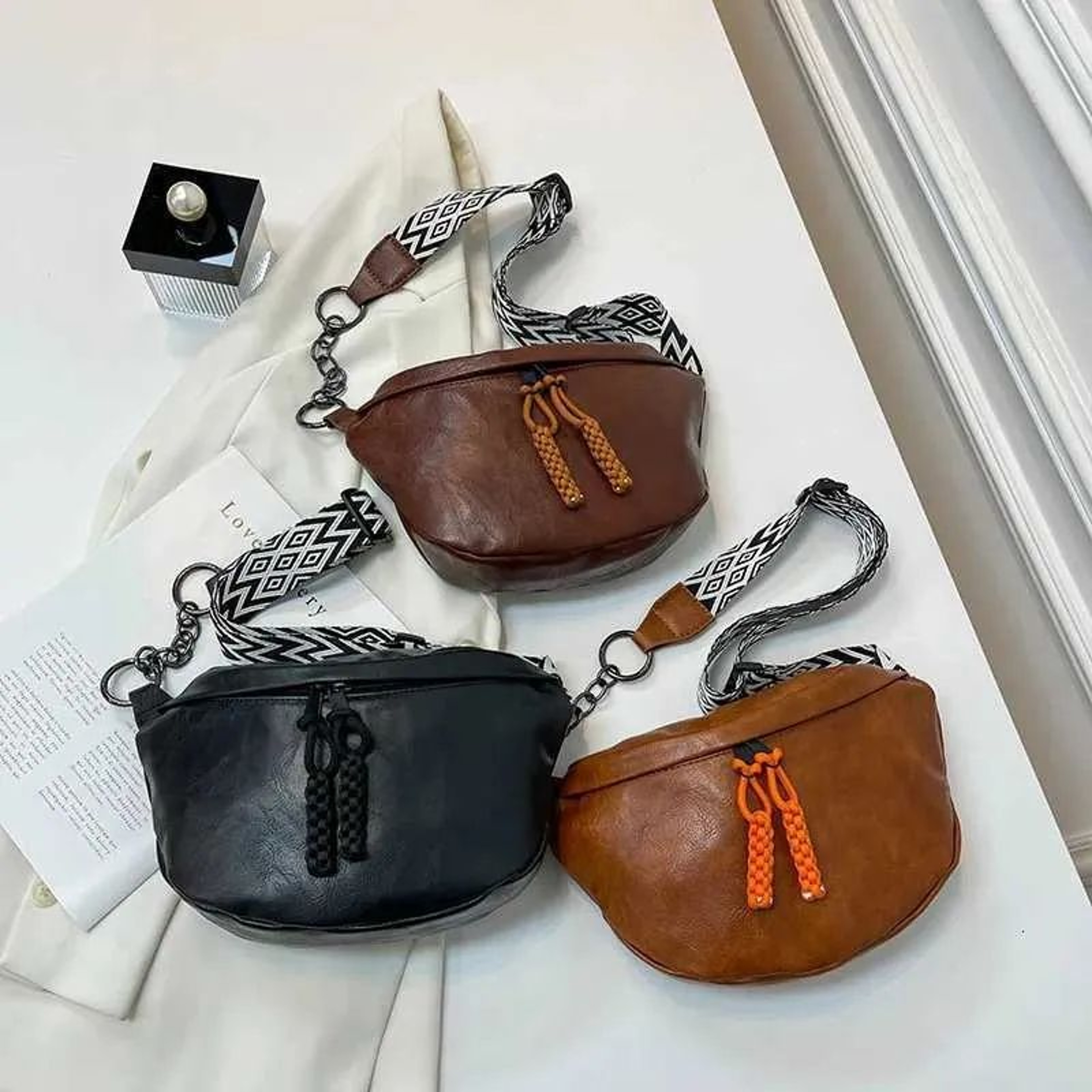 Crocodile Pattern Waist Bag With Chain Strap For Crossbody And Shoulder Wear 1