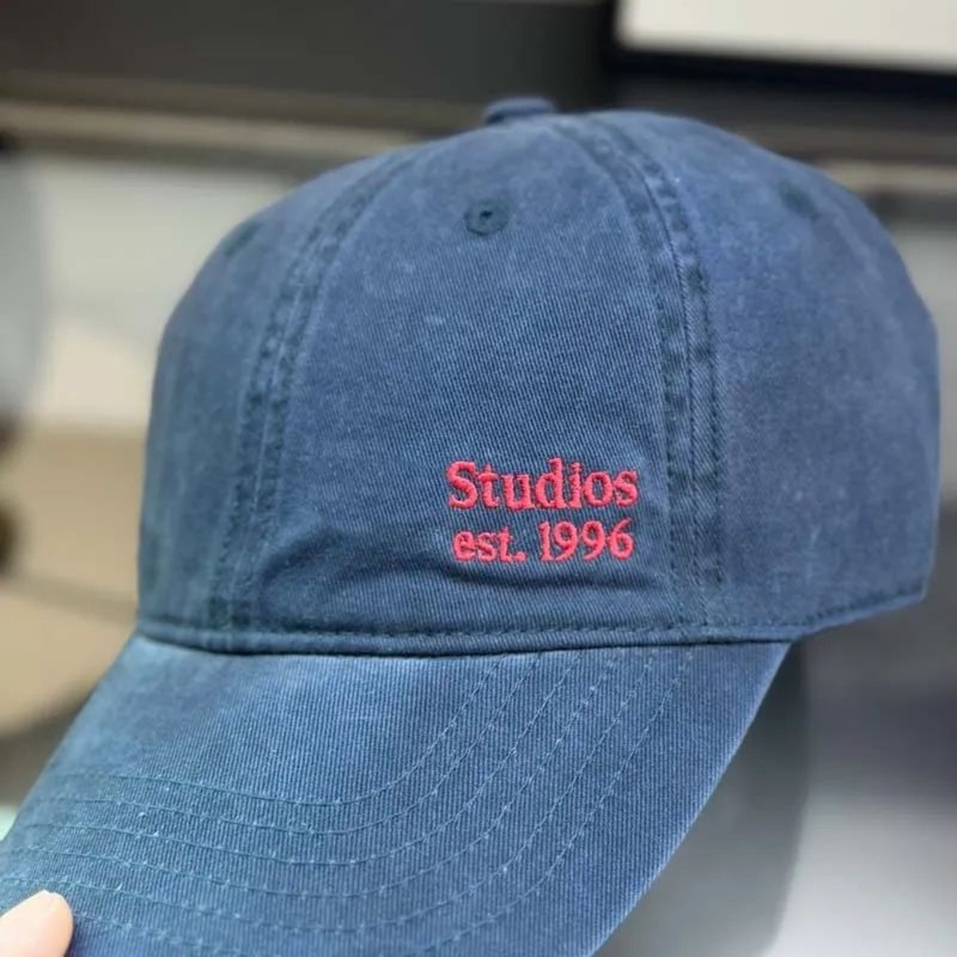 Adjustable Cotton Baseball Cap For Men With Sun Visor And Casual Solid Design 1