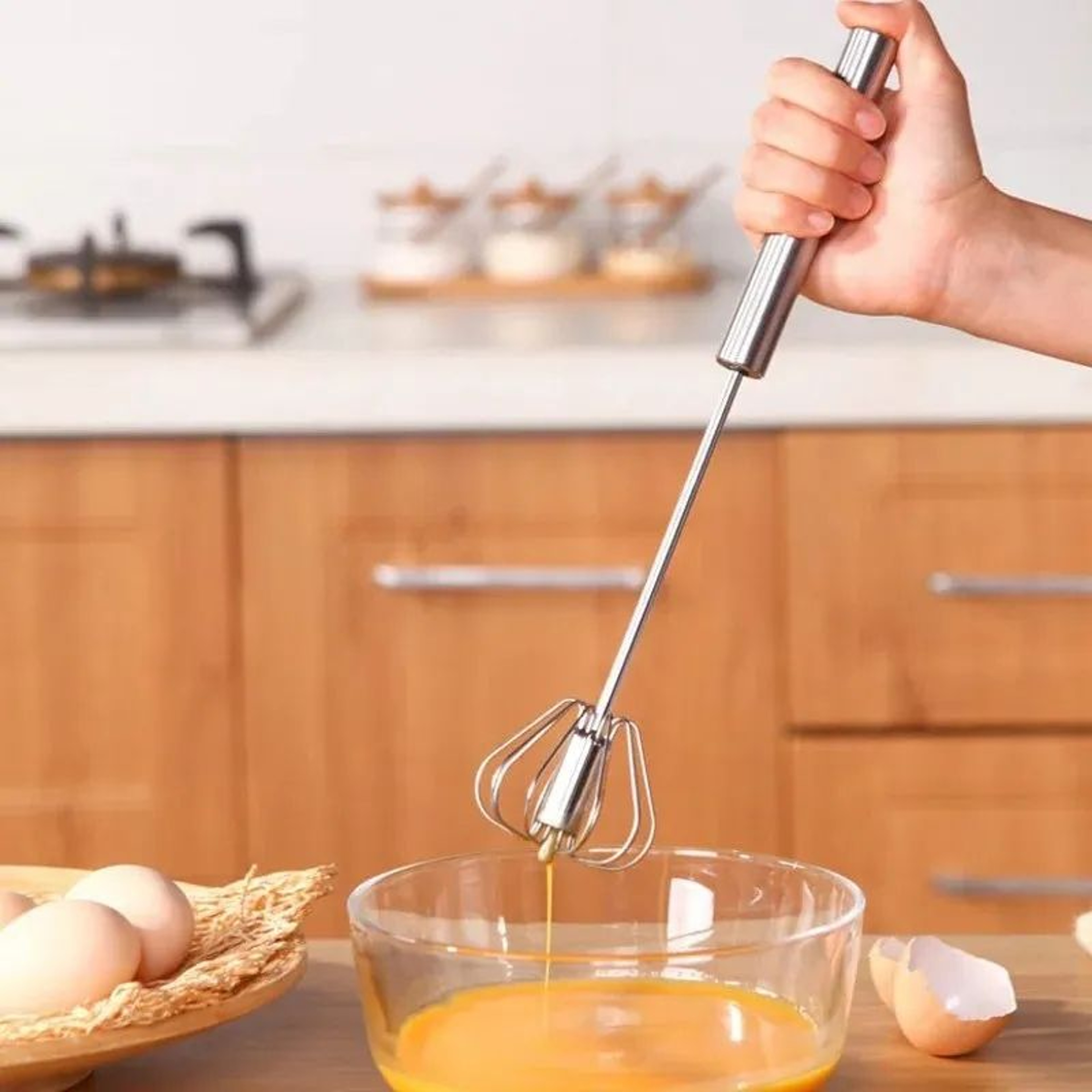 Stainless Steel Manual Egg Beater With Self Turning Hand Mixer Design 4