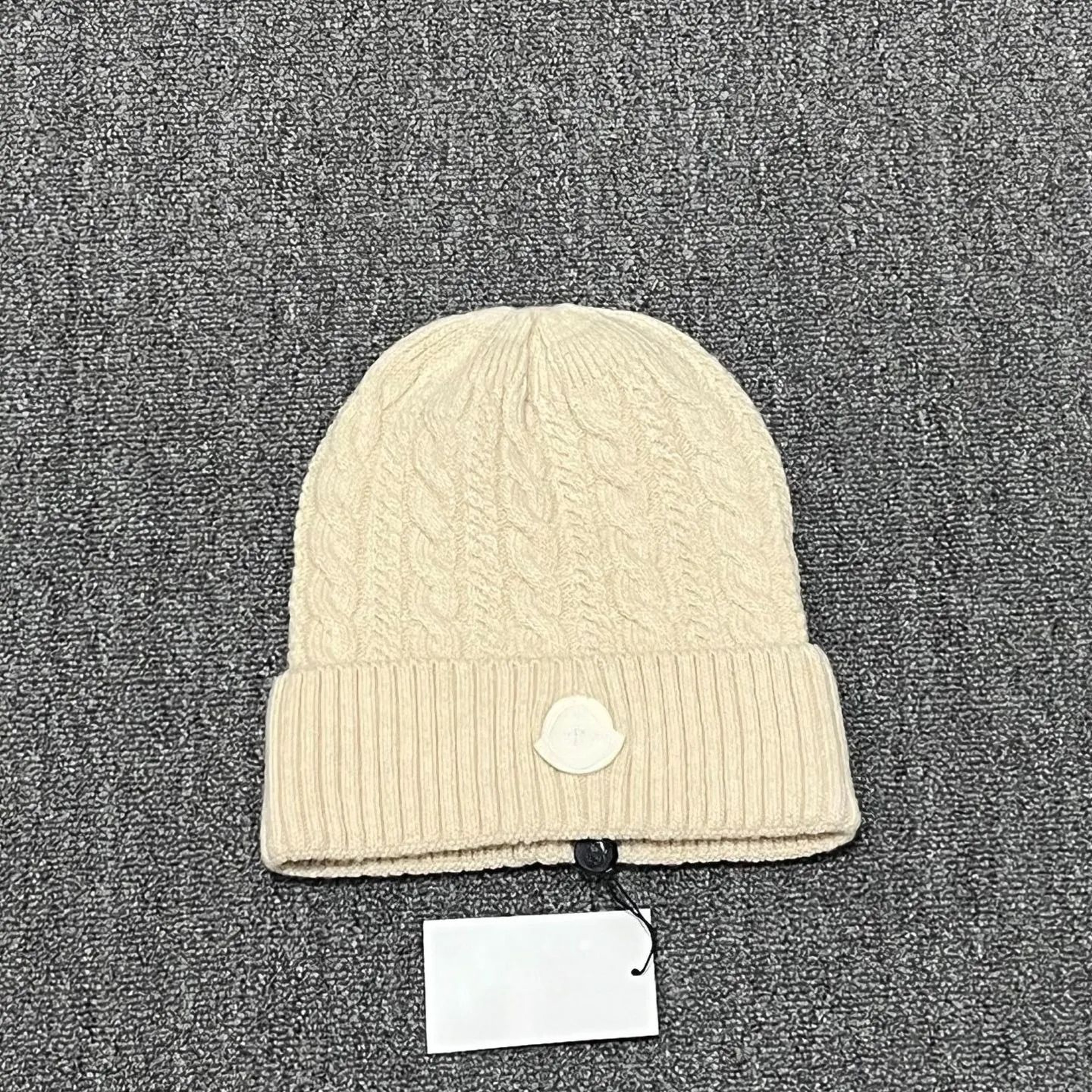 Winter Knit Beanie Hat For Men And Women With Classic Plaid Design 5