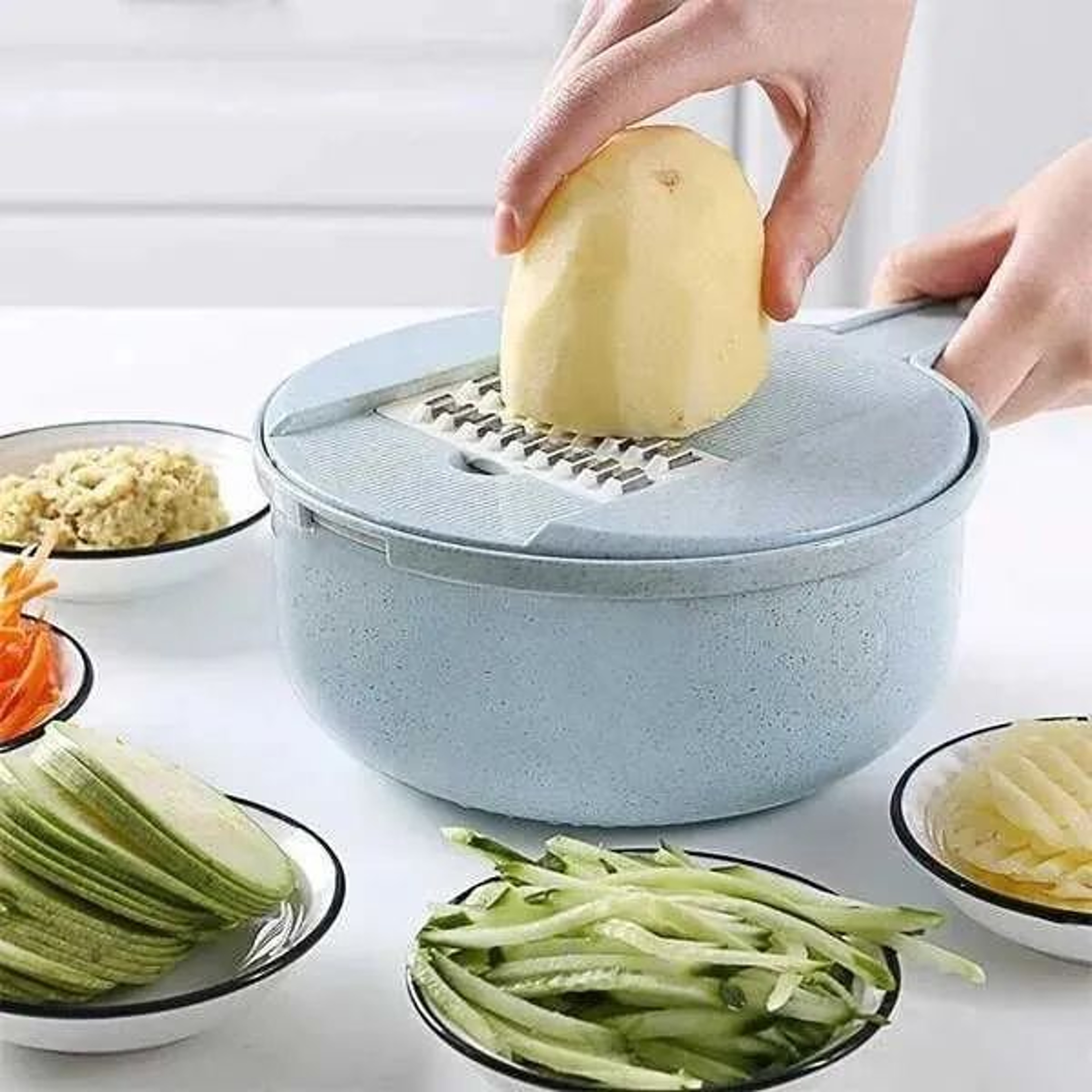 Manual Vegetable Chopper With Stainless Steel Blades And Food Container 1