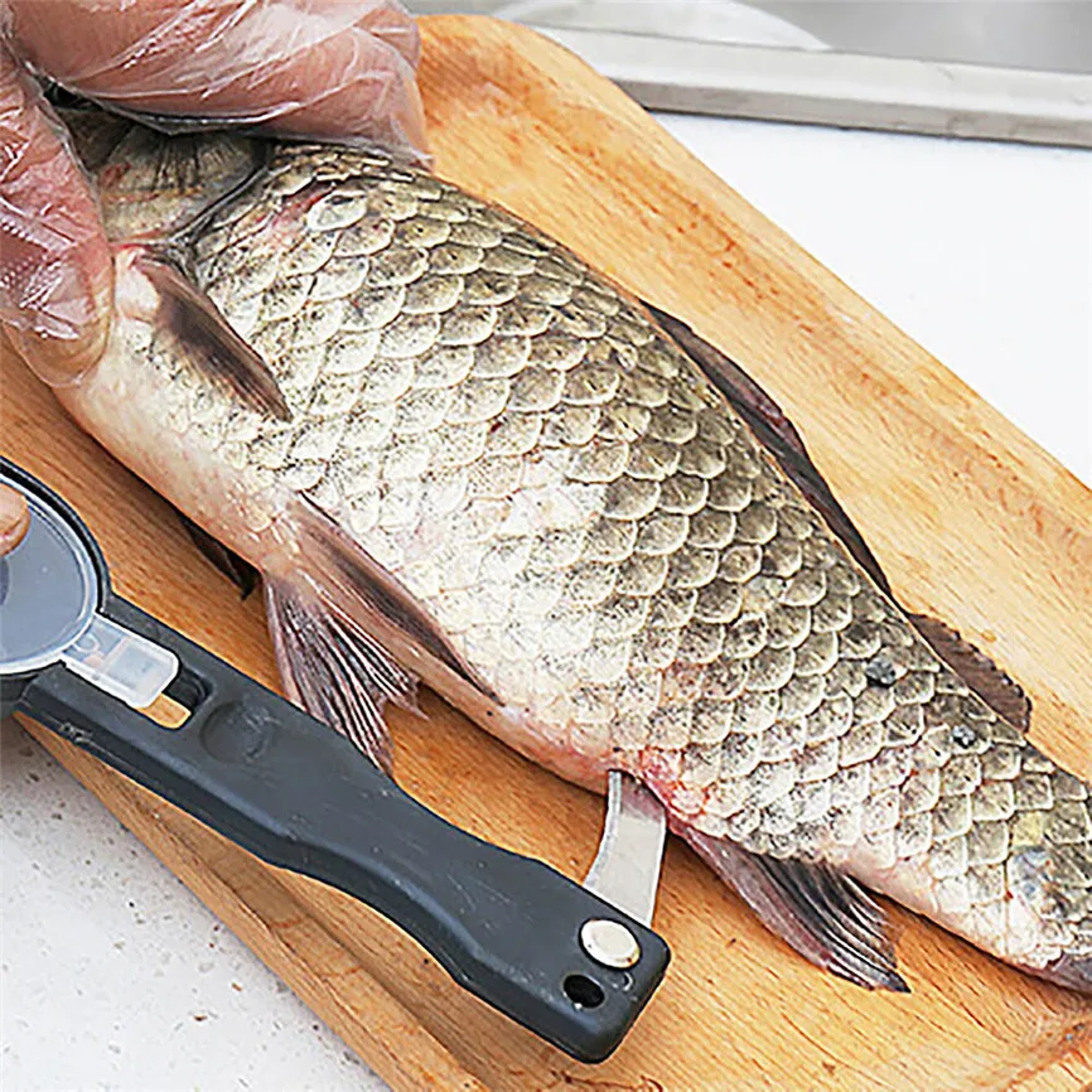 Fish Scale Remover Scraper With Vegetable Peeler Folding Cleaning Knife 2