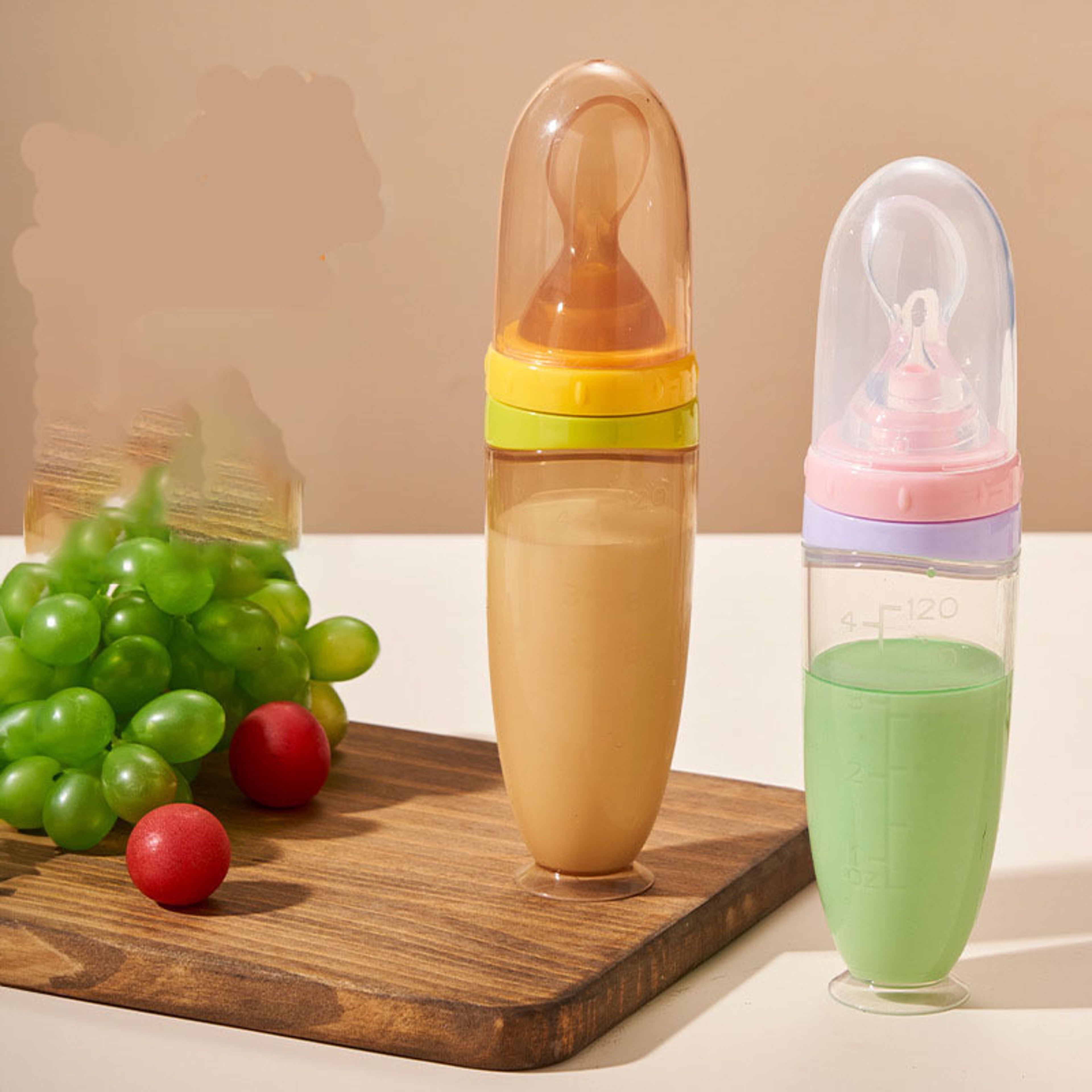 Silicone Baby Feeder Bottle With Dispensing Spoon For Easy Feeding 5