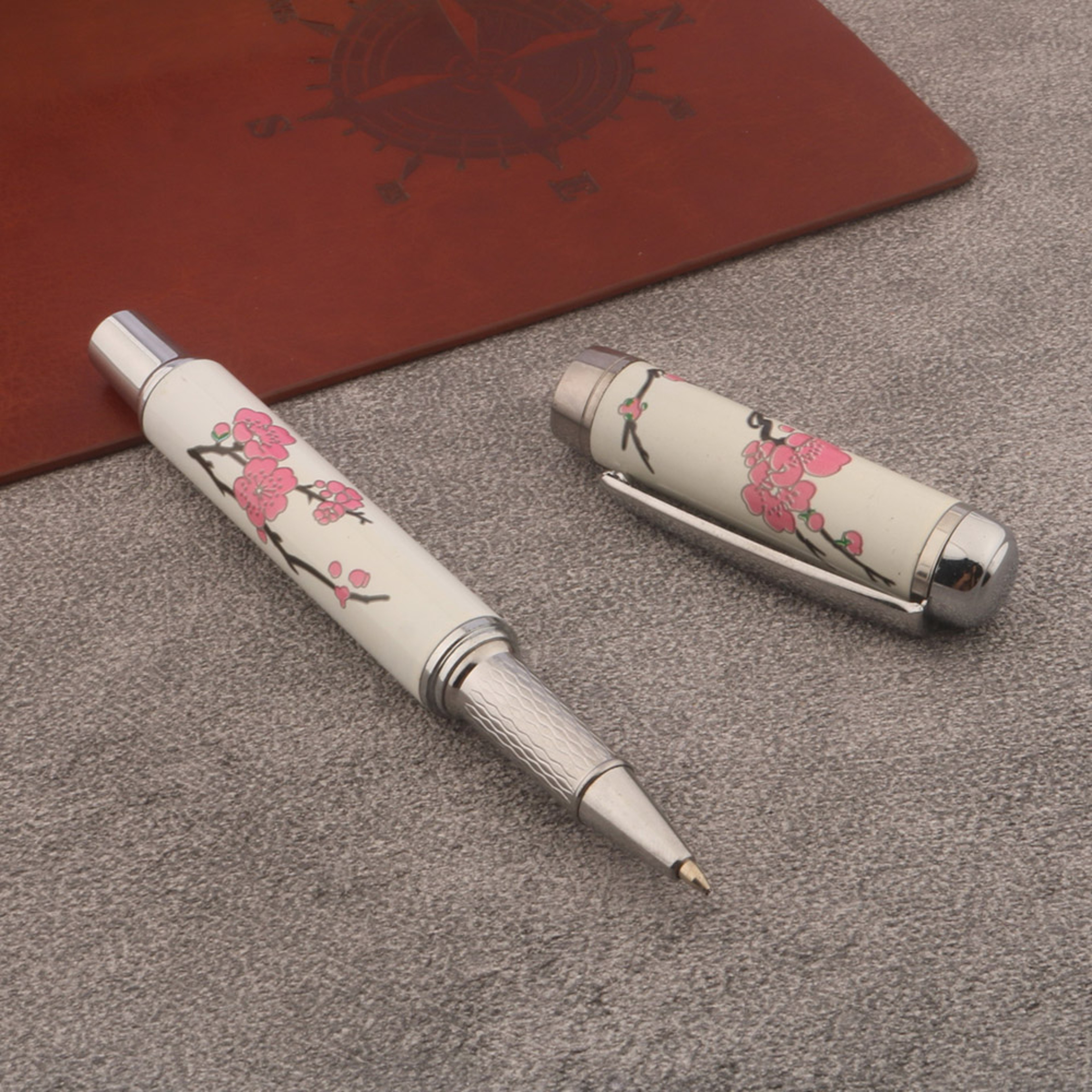 Chinese Red Plum Blossom Metal Ballpoint Pen Elegant Rollerball Writing Pen – view 5