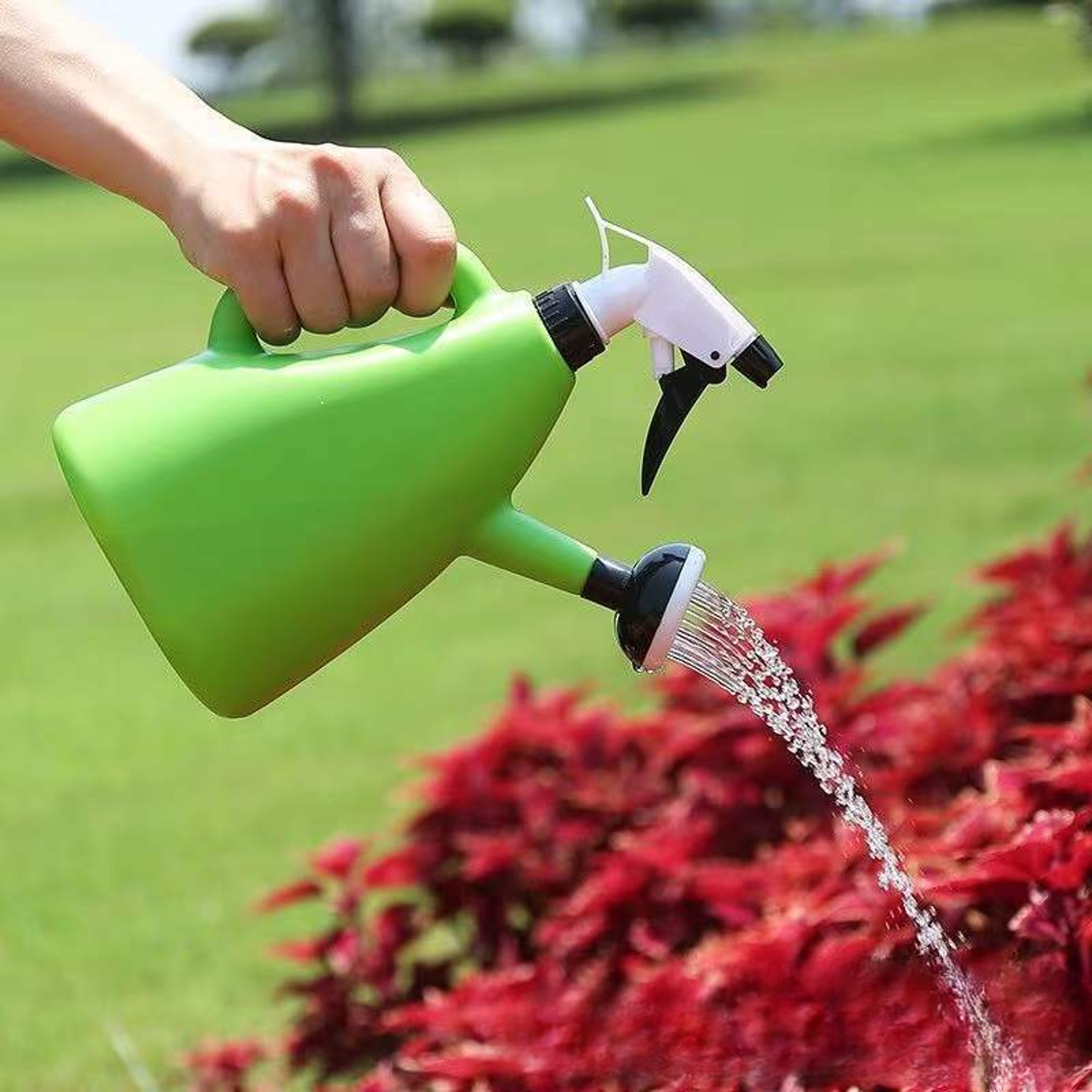 Large Capacity Garden Watering Spray Bottle Multifunctional Plant Mister – view 2